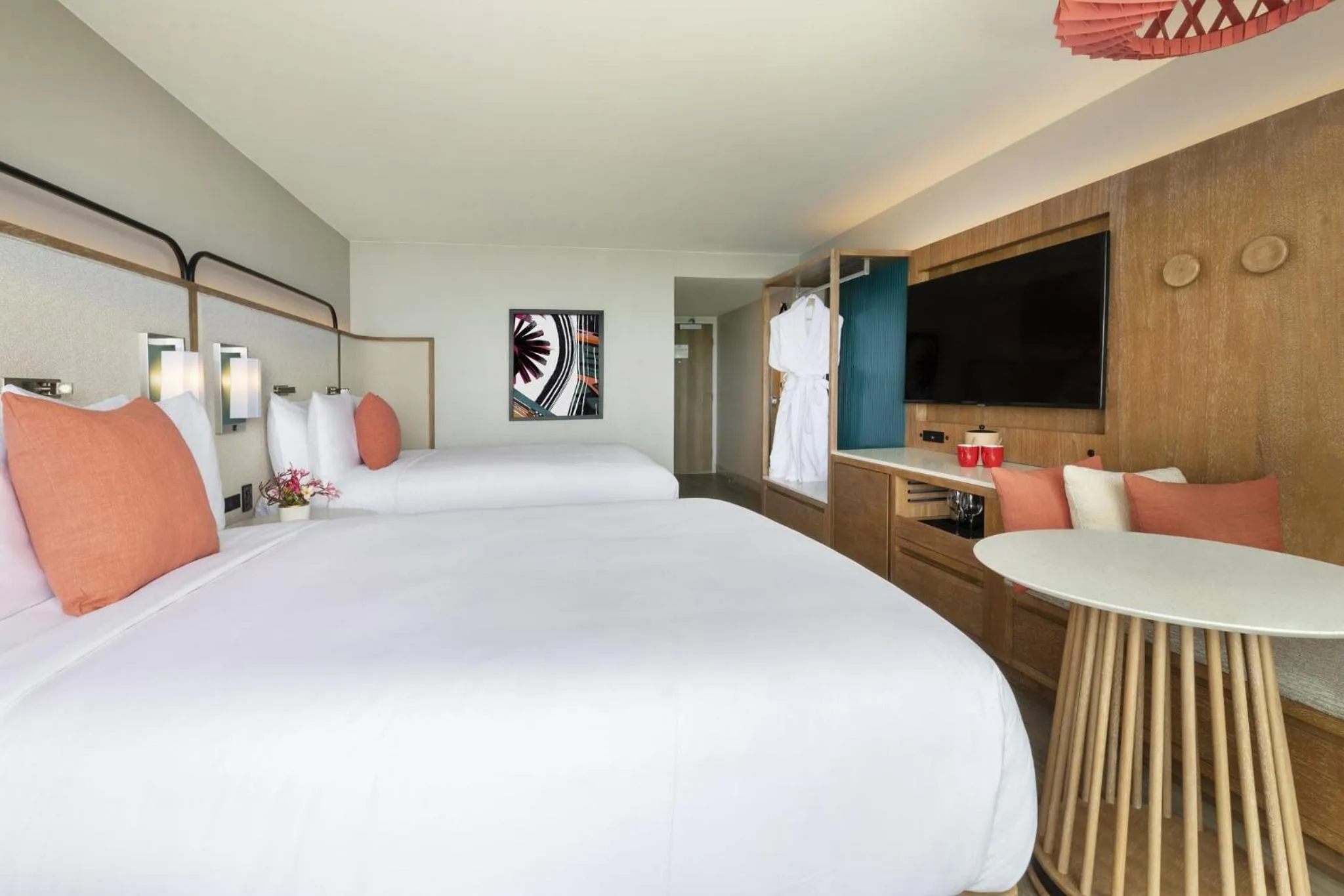 Photo of the whole room, Bed in Crowne Plaza Resort Guam
