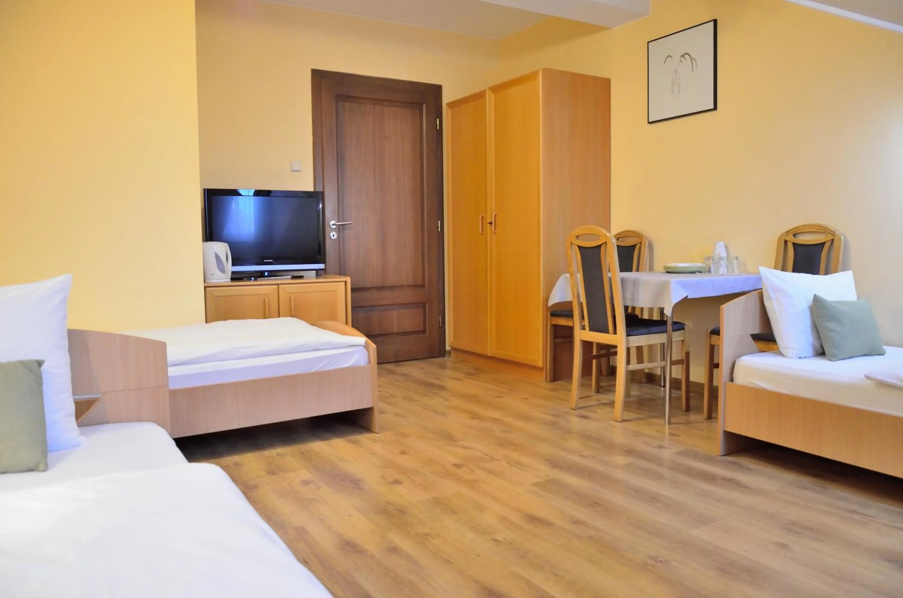 Bed in WenderEDU Business Center