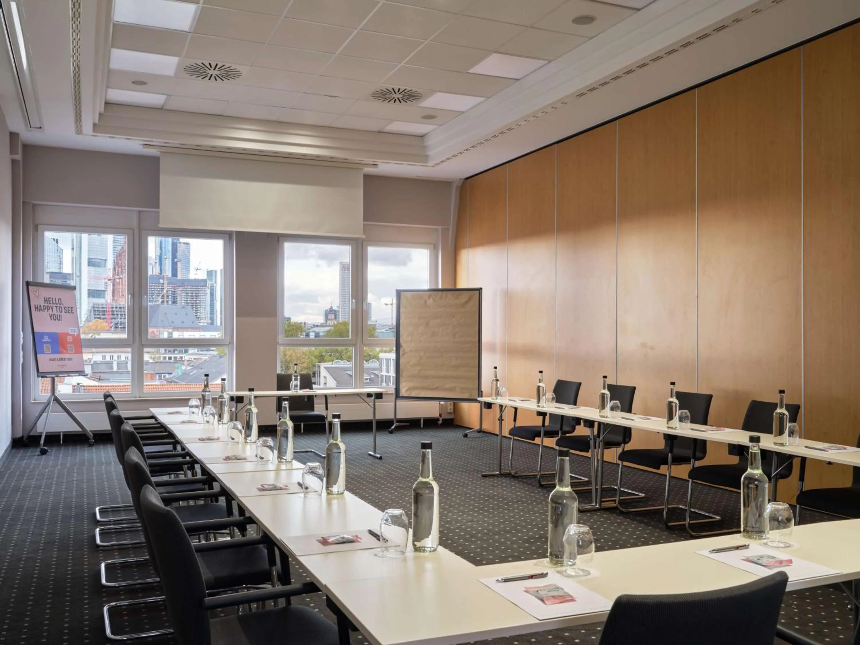Business facilities in Flemings Hotel Frankfurt Main-Riverside