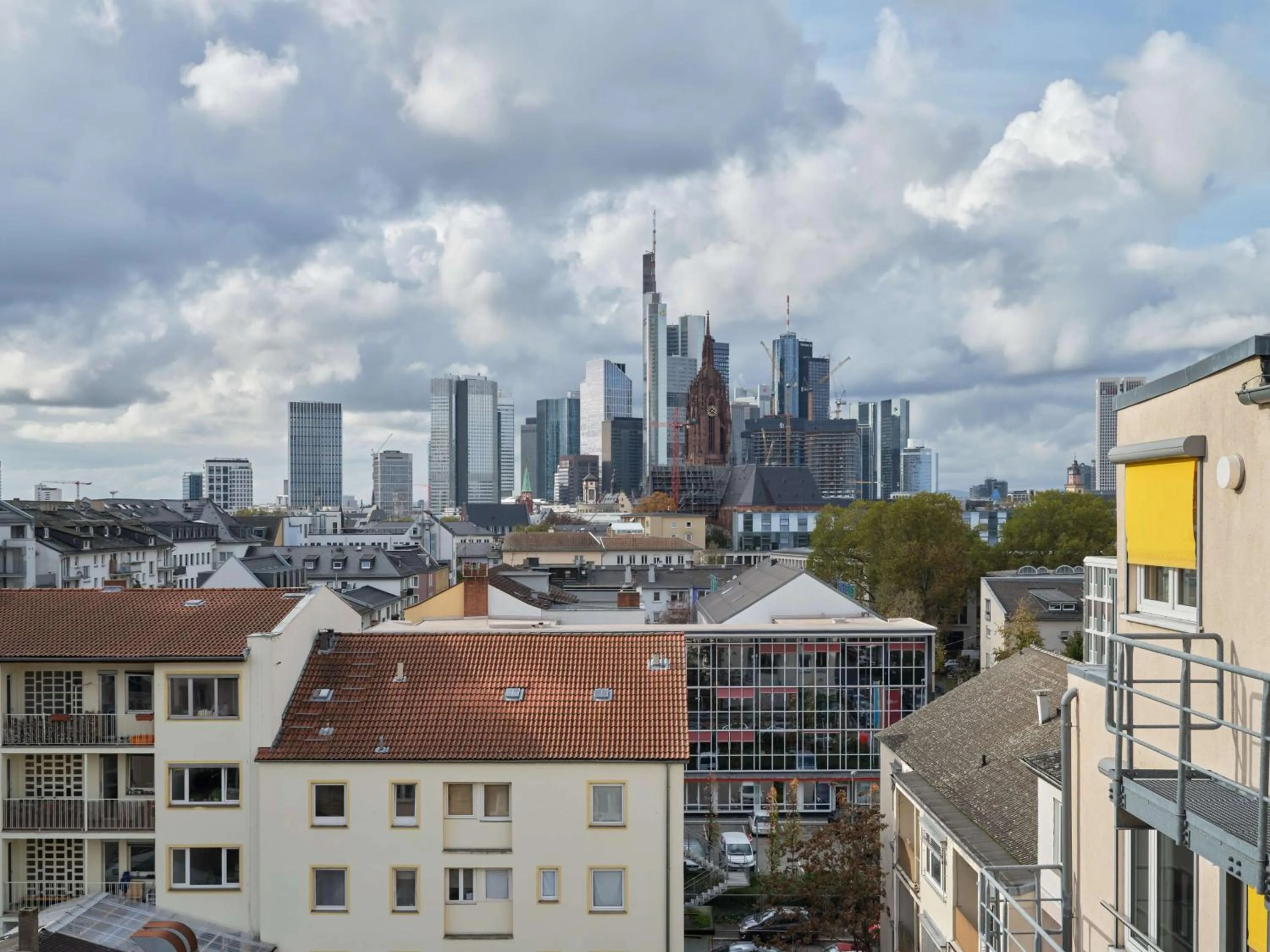 View (from property/room) in Flemings Hotel Frankfurt Main-Riverside
