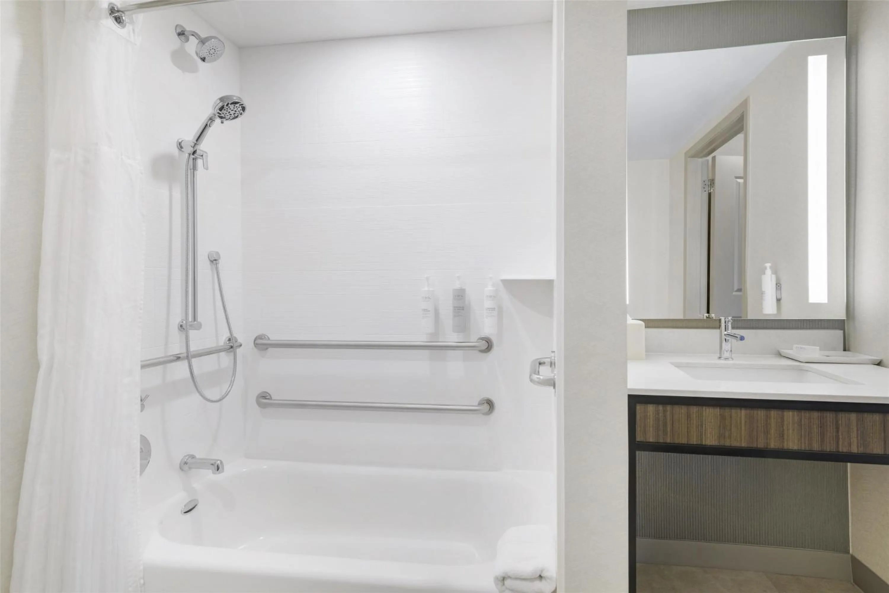 Bathroom in Hilton Garden Inn Albany-SUNY Area