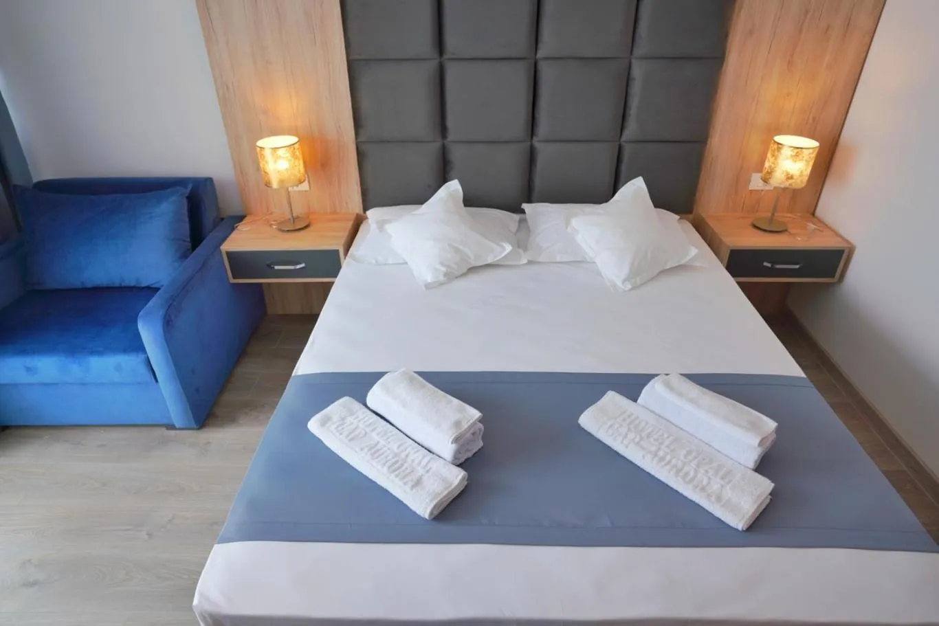 Photo of the whole room, Bed in Hotel Opal