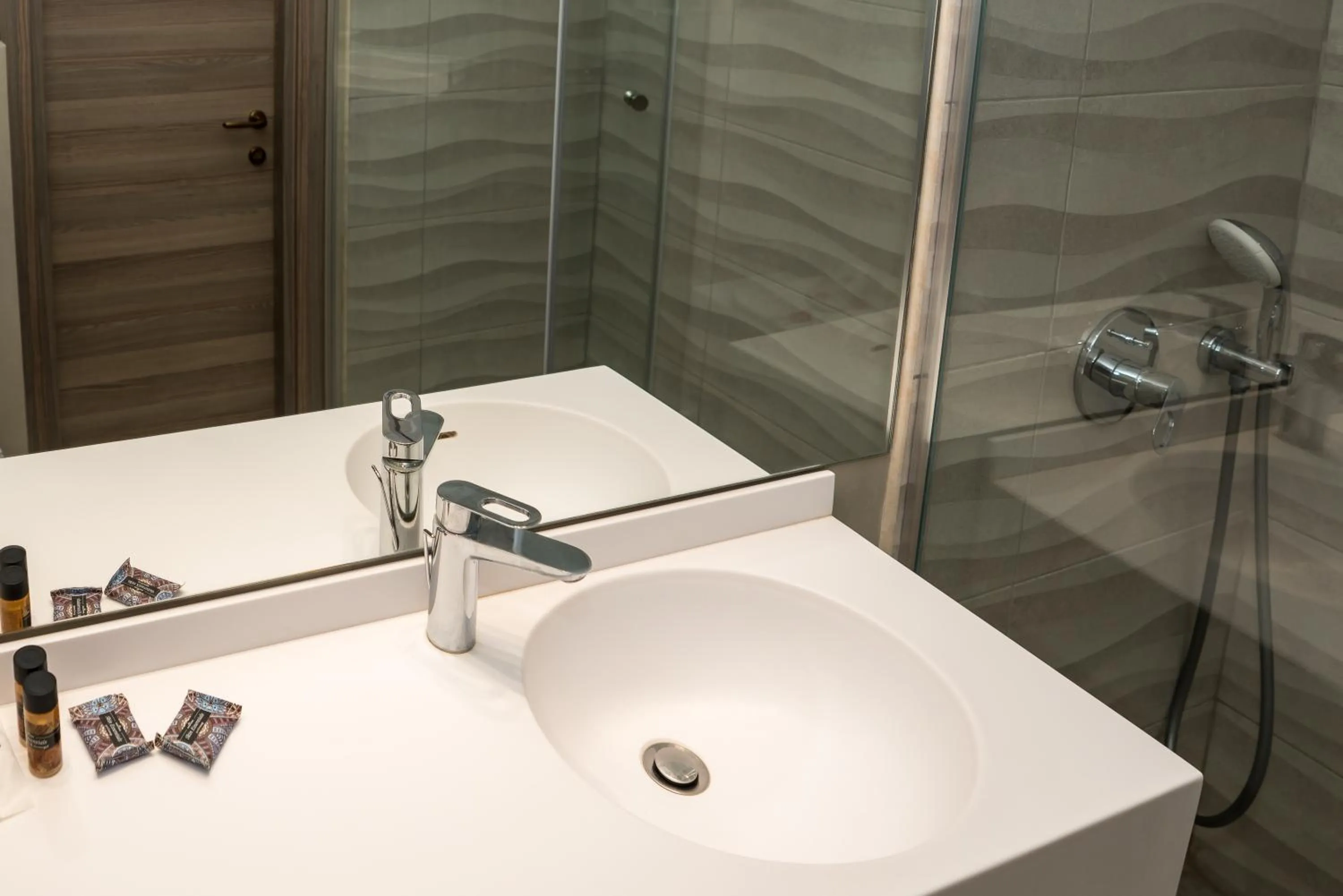 Bathroom in Hotel Opal