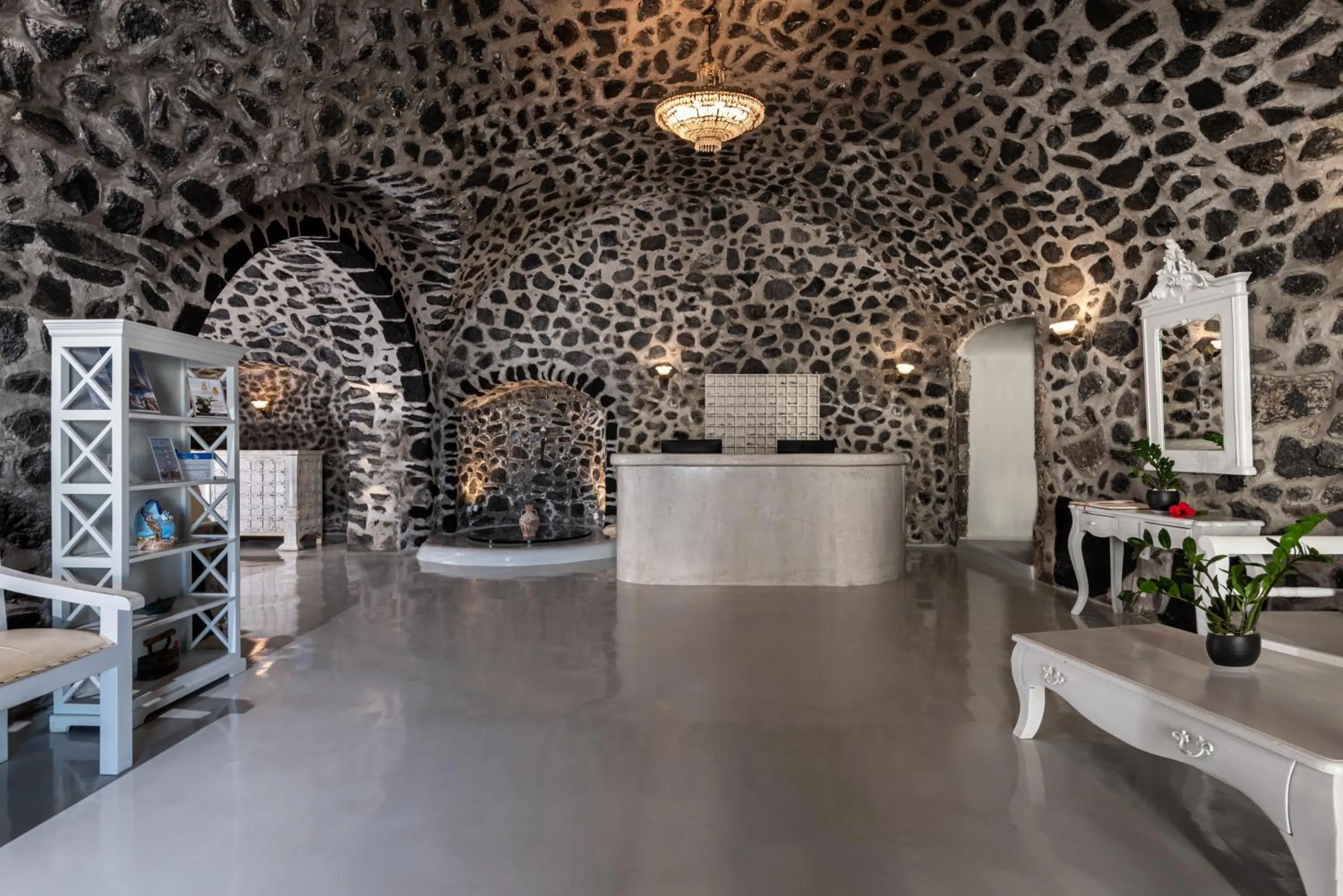 Lobby or reception in Splendour Hotel and Suites