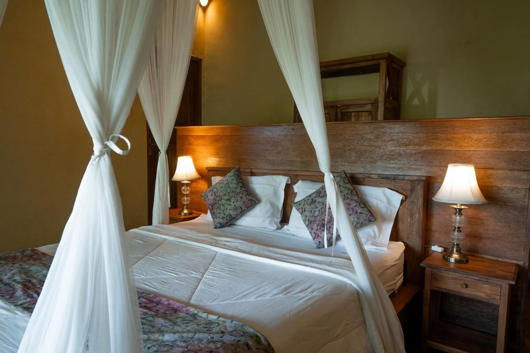 Bed in Saridevi Ecolodge