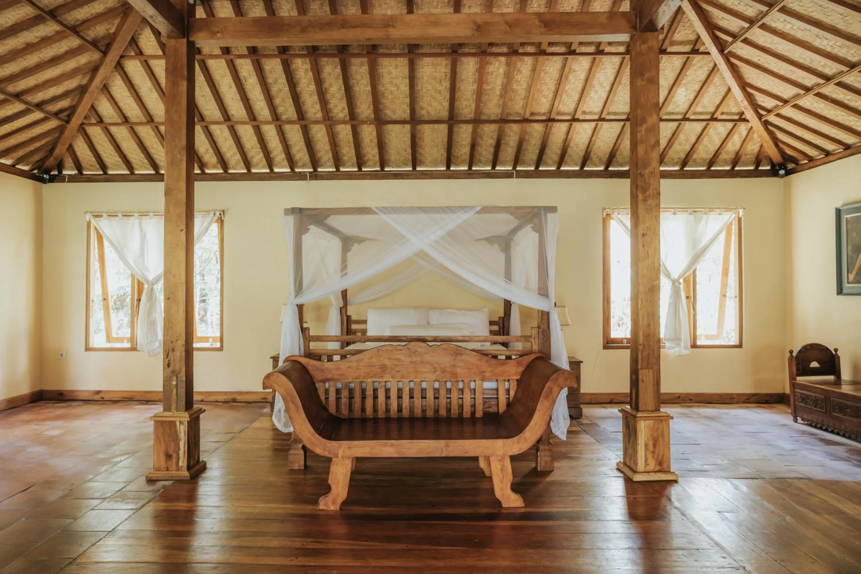 Bed in Saridevi Ecolodge