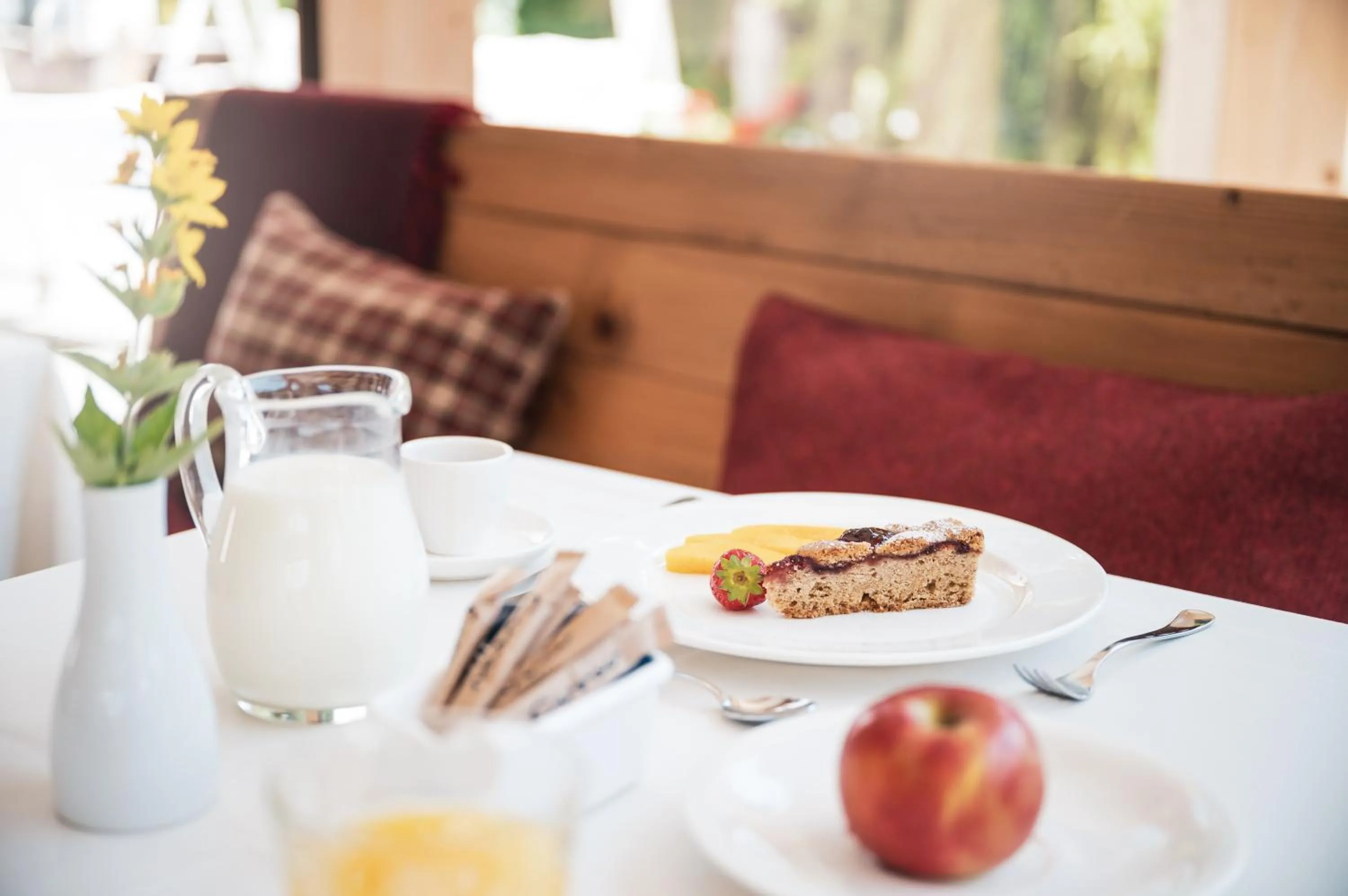 Meals in Hotel Chalet Corso