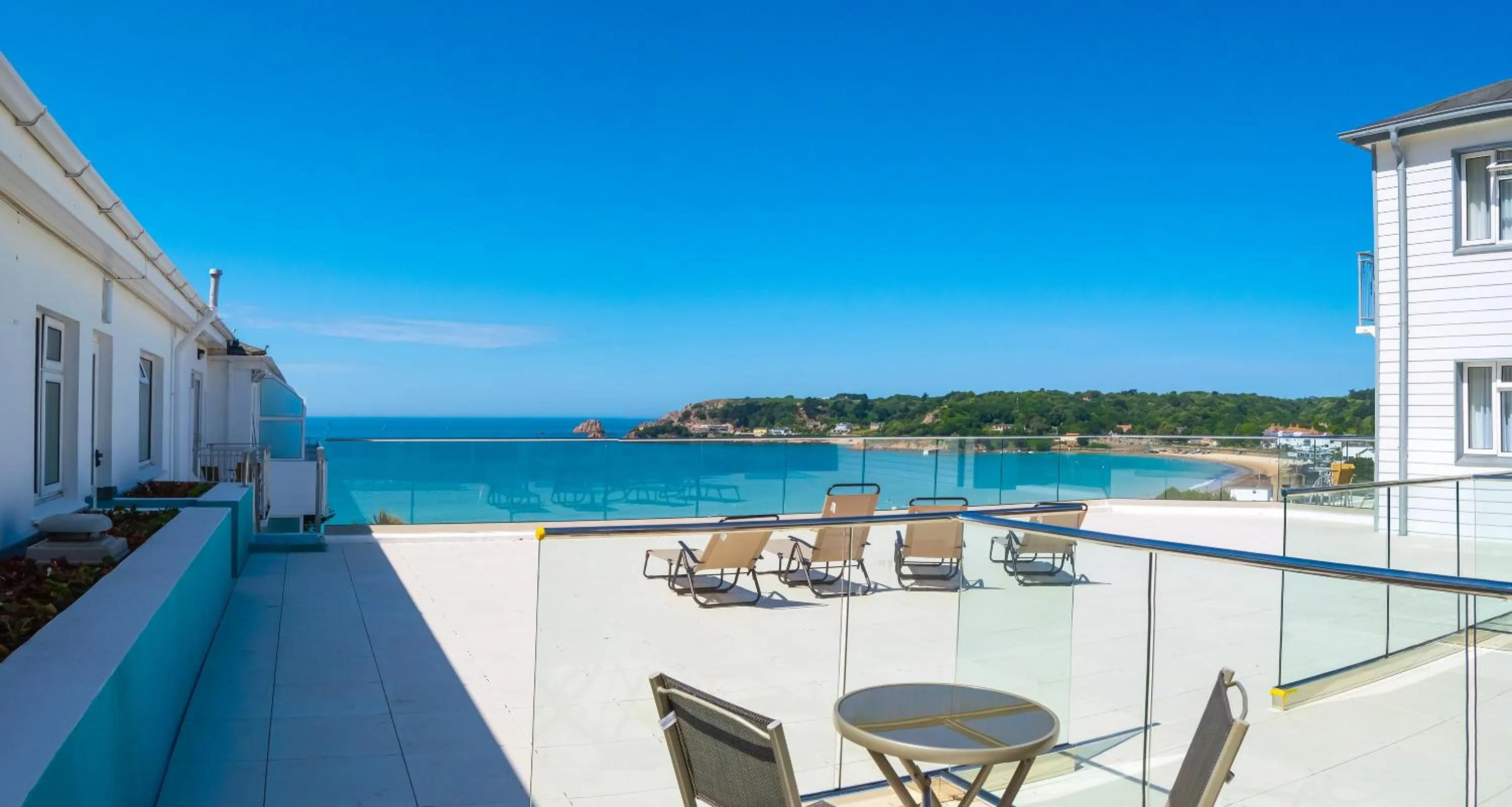 Balcony/Terrace in Biarritz Hotel