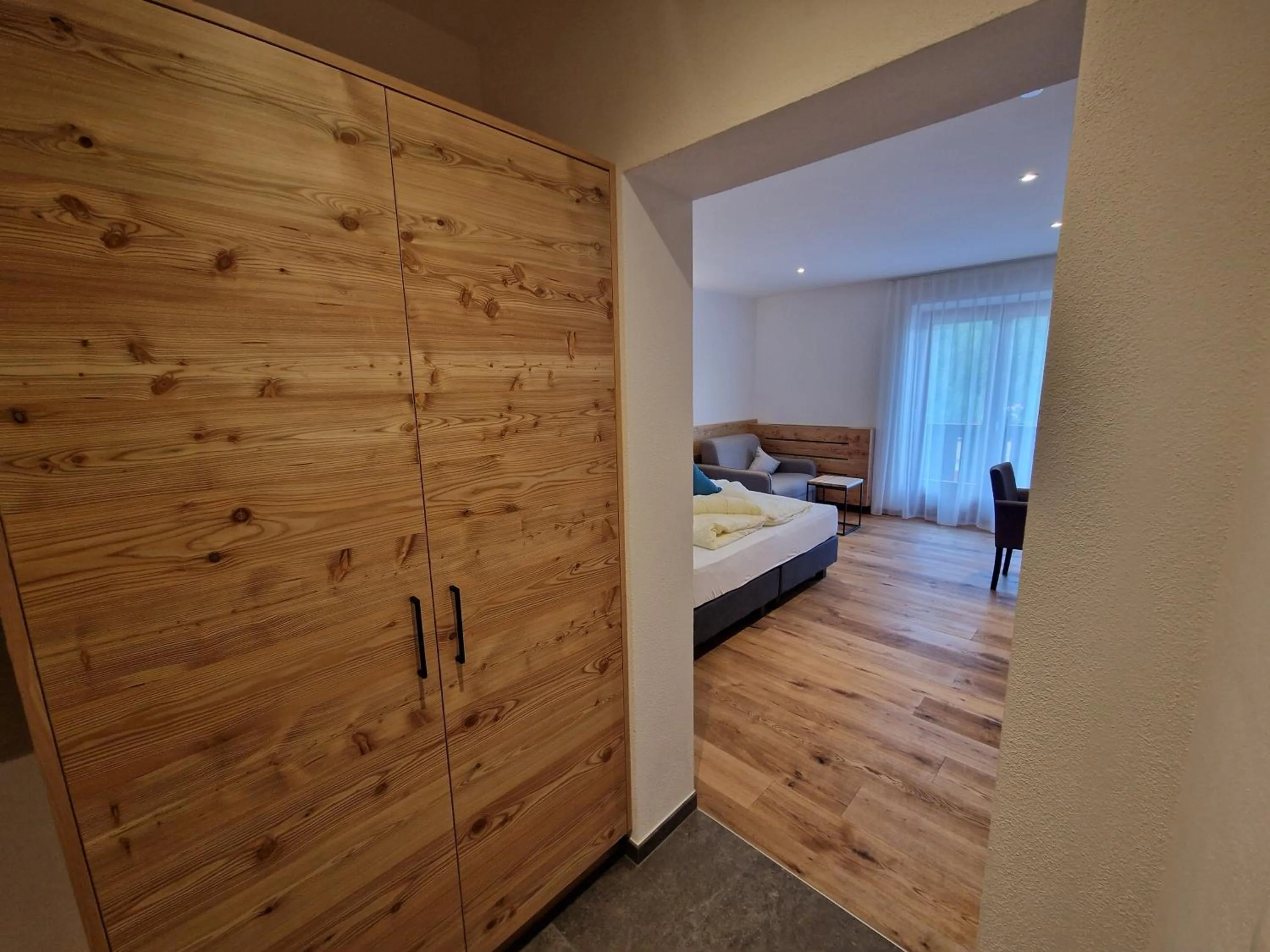 Photo of the whole room, Bed in Hotel Mignon