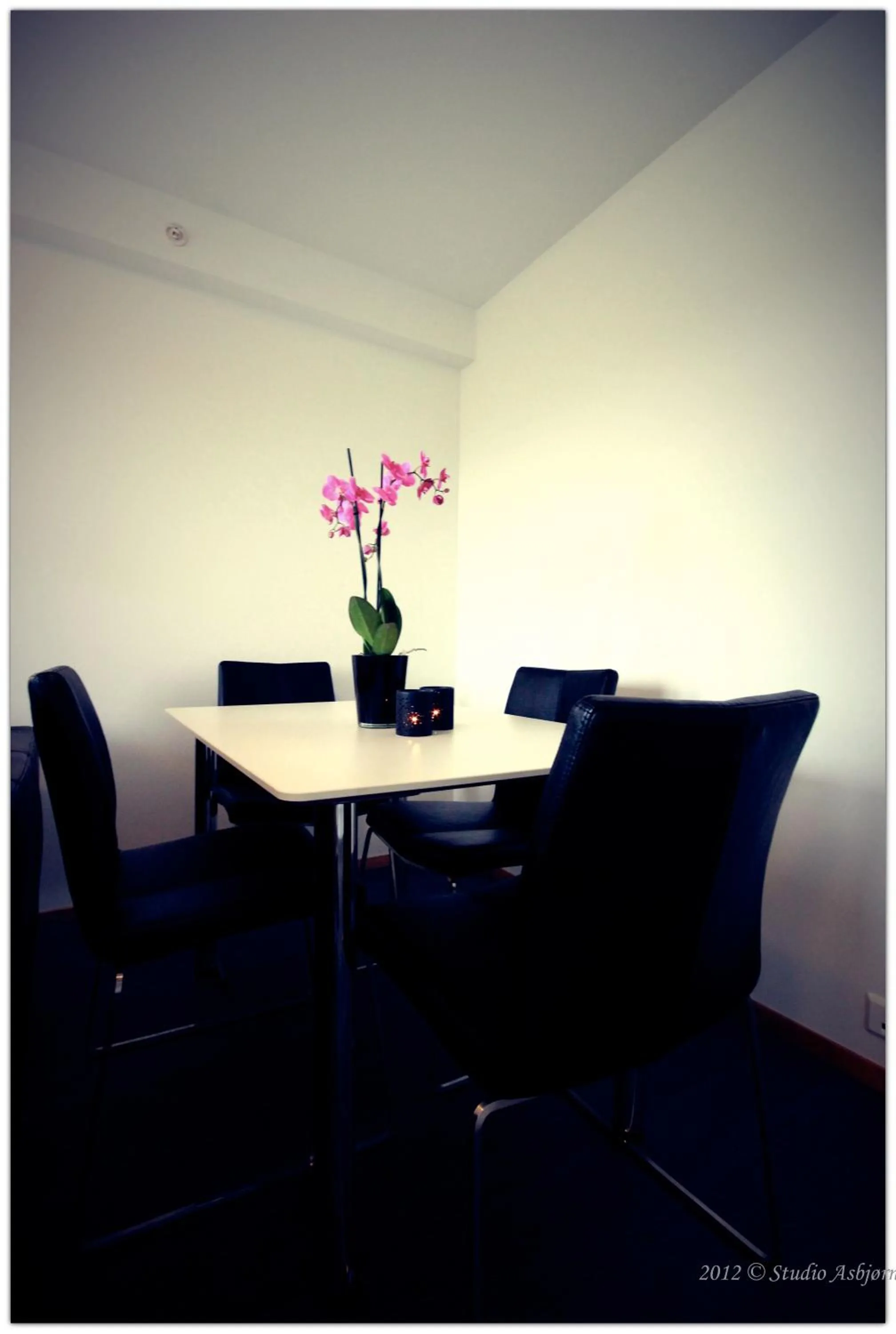 Text overlay in Flotmyrgården Apartment Hotel