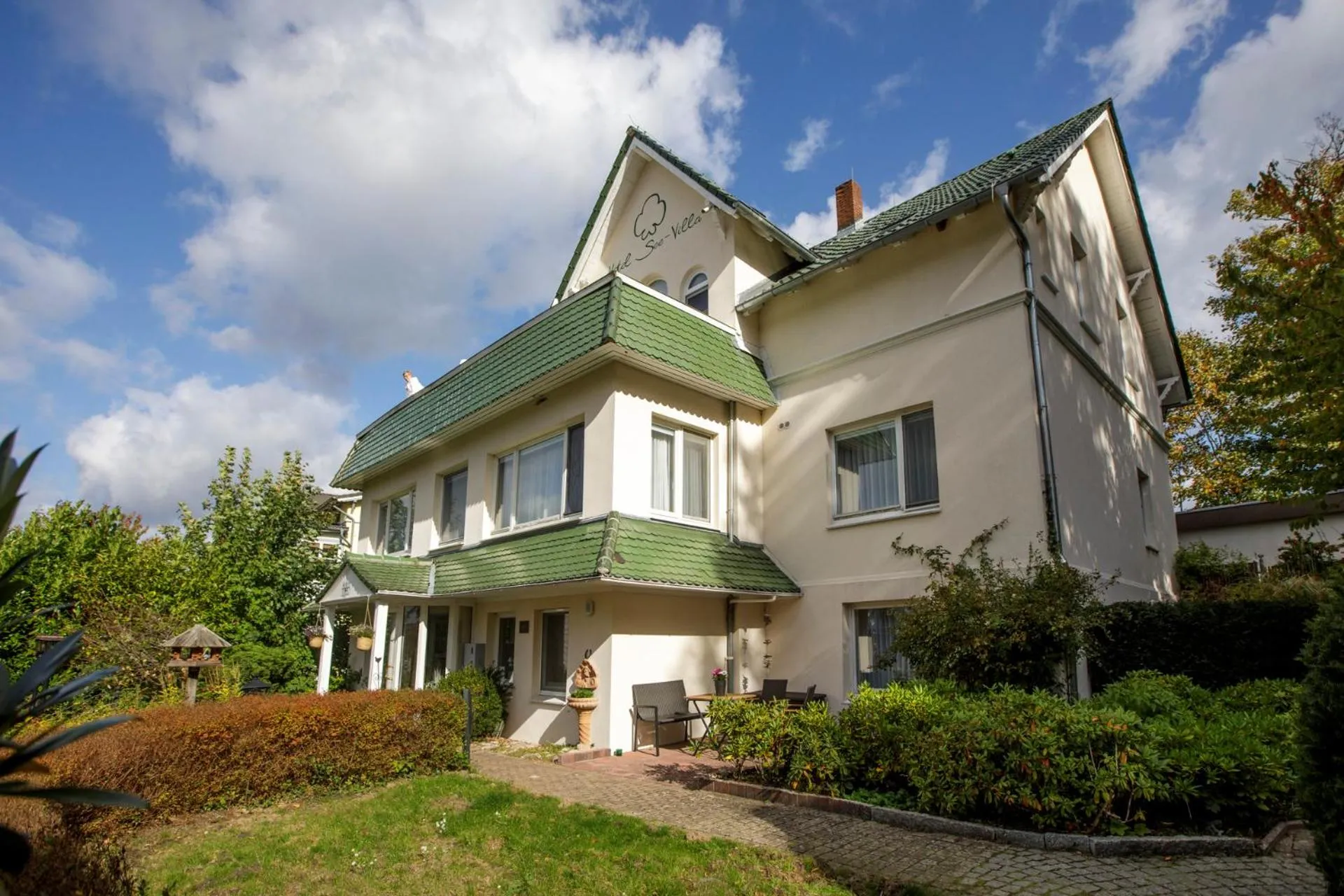 Property building in Hotel See-Villa