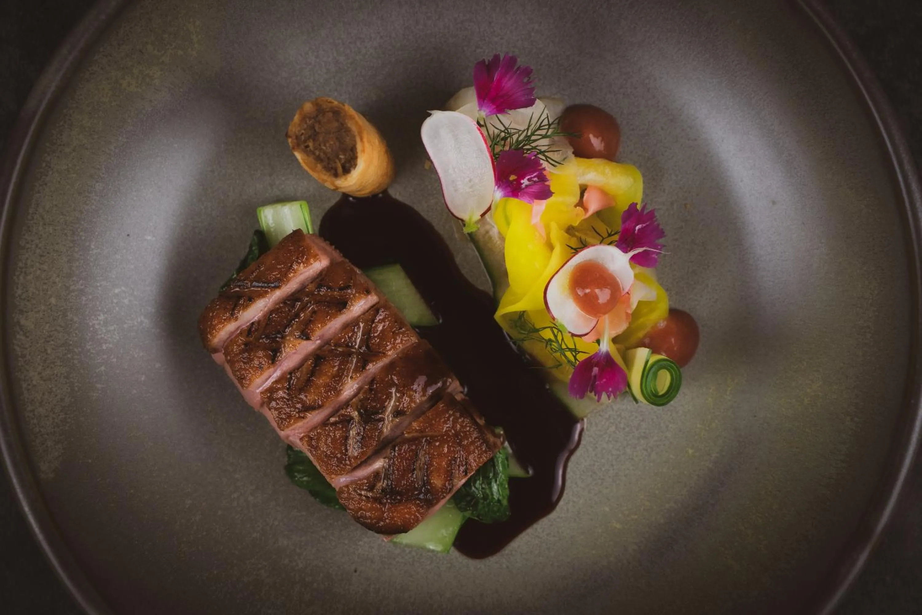 Restaurant/places to eat in Briery Wood Hotel