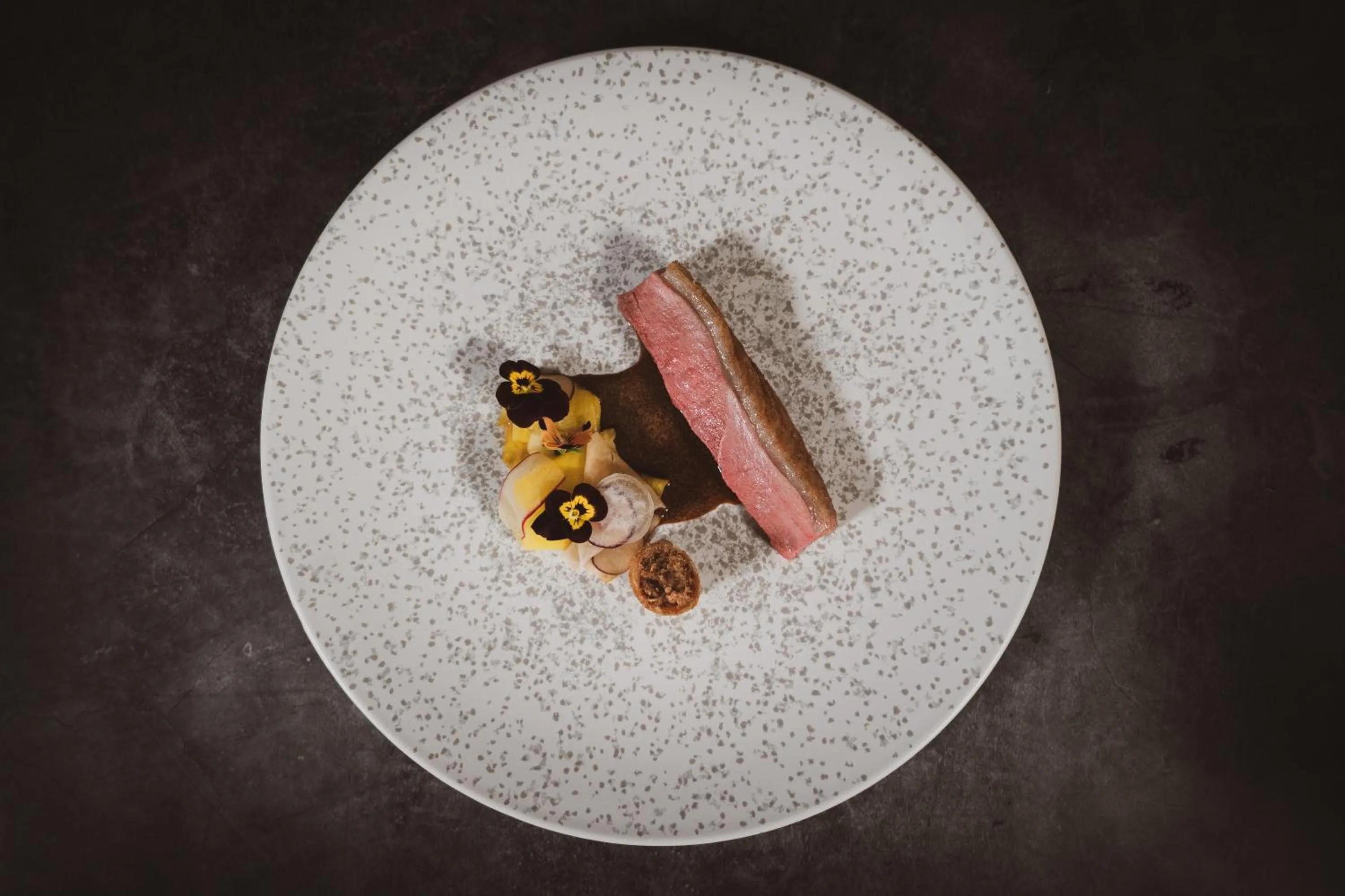 Restaurant/places to eat in Briery Wood Hotel