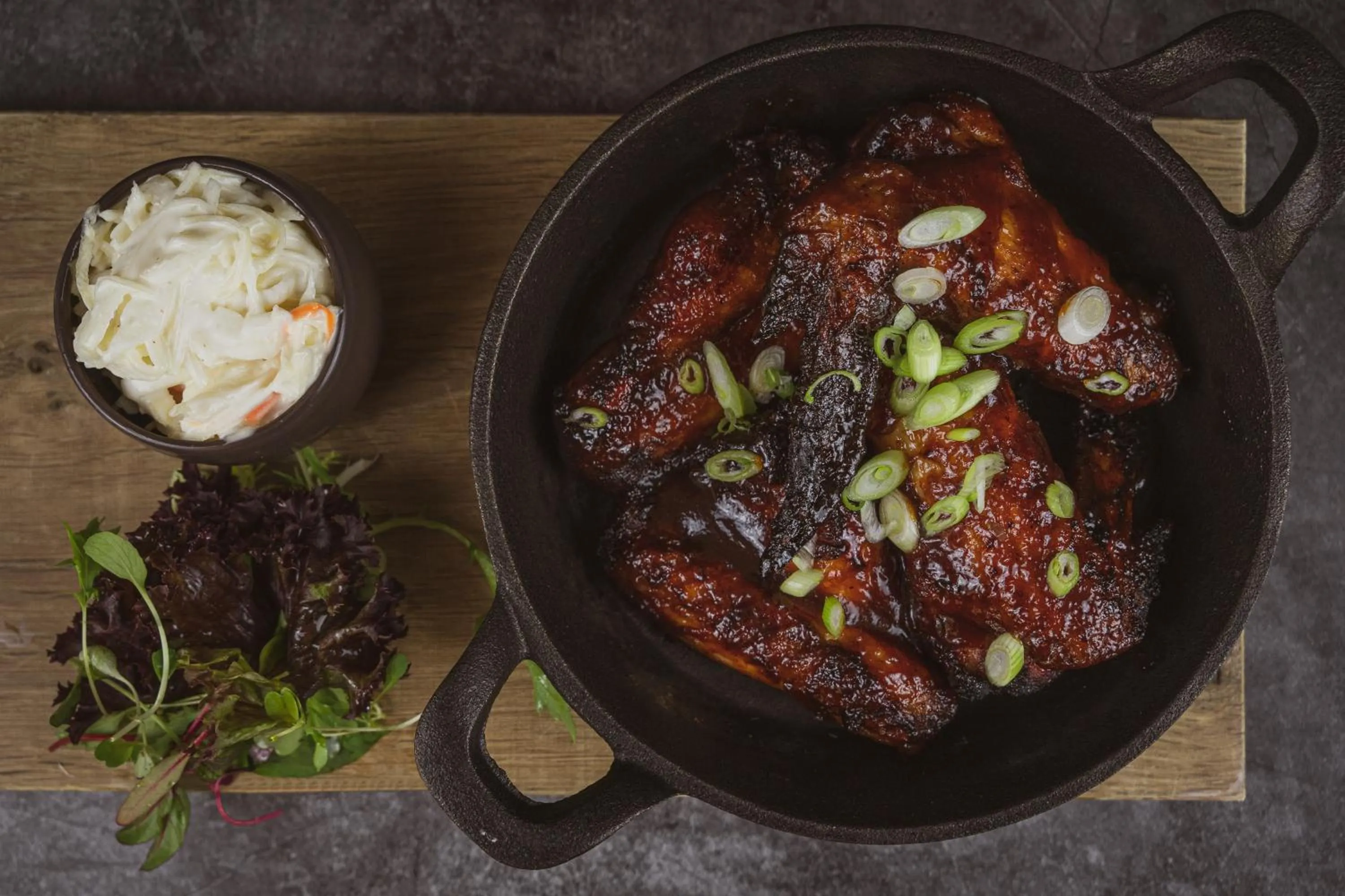 Restaurant/places to eat in Briery Wood Hotel