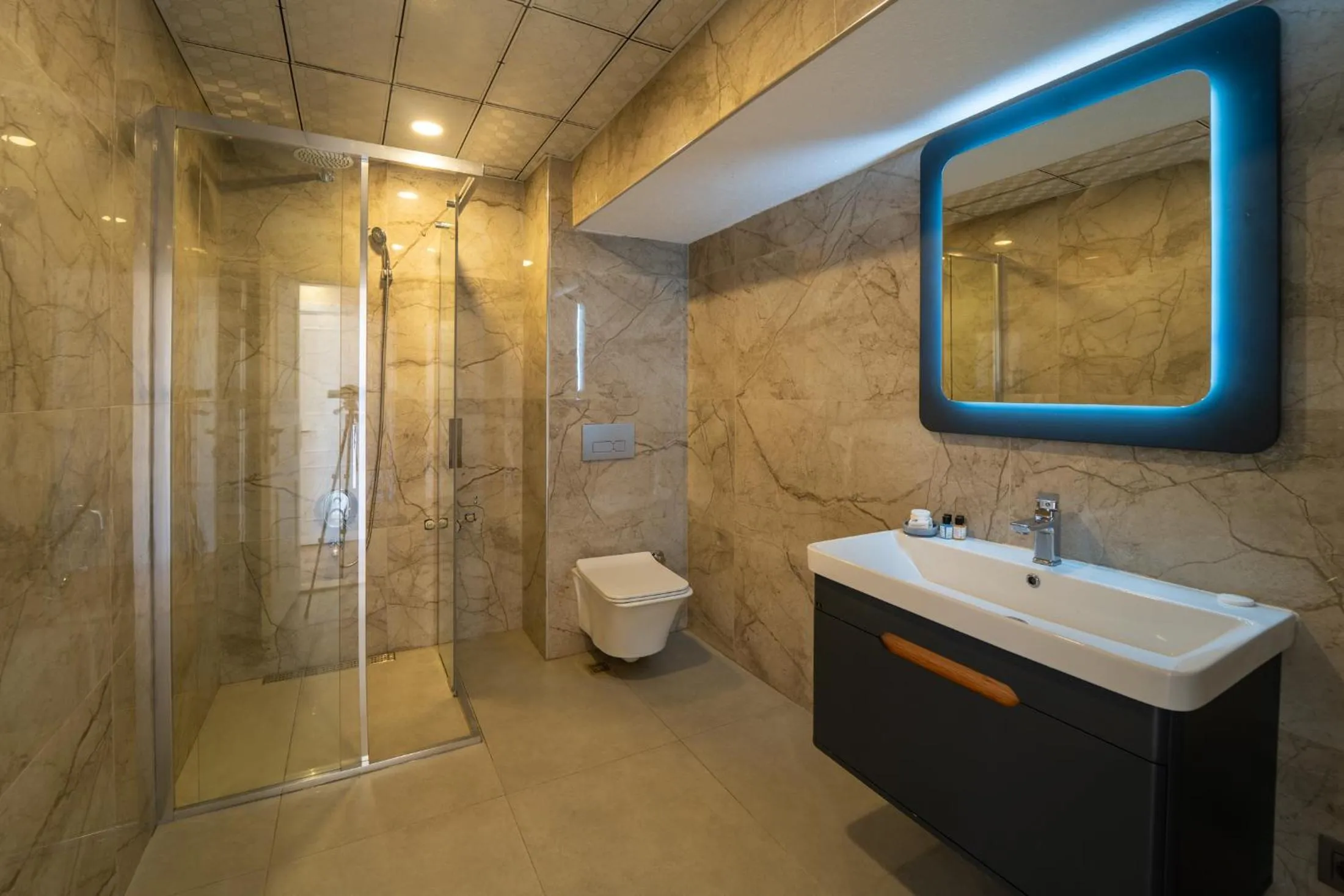 Aurasia Sea Side Hotel