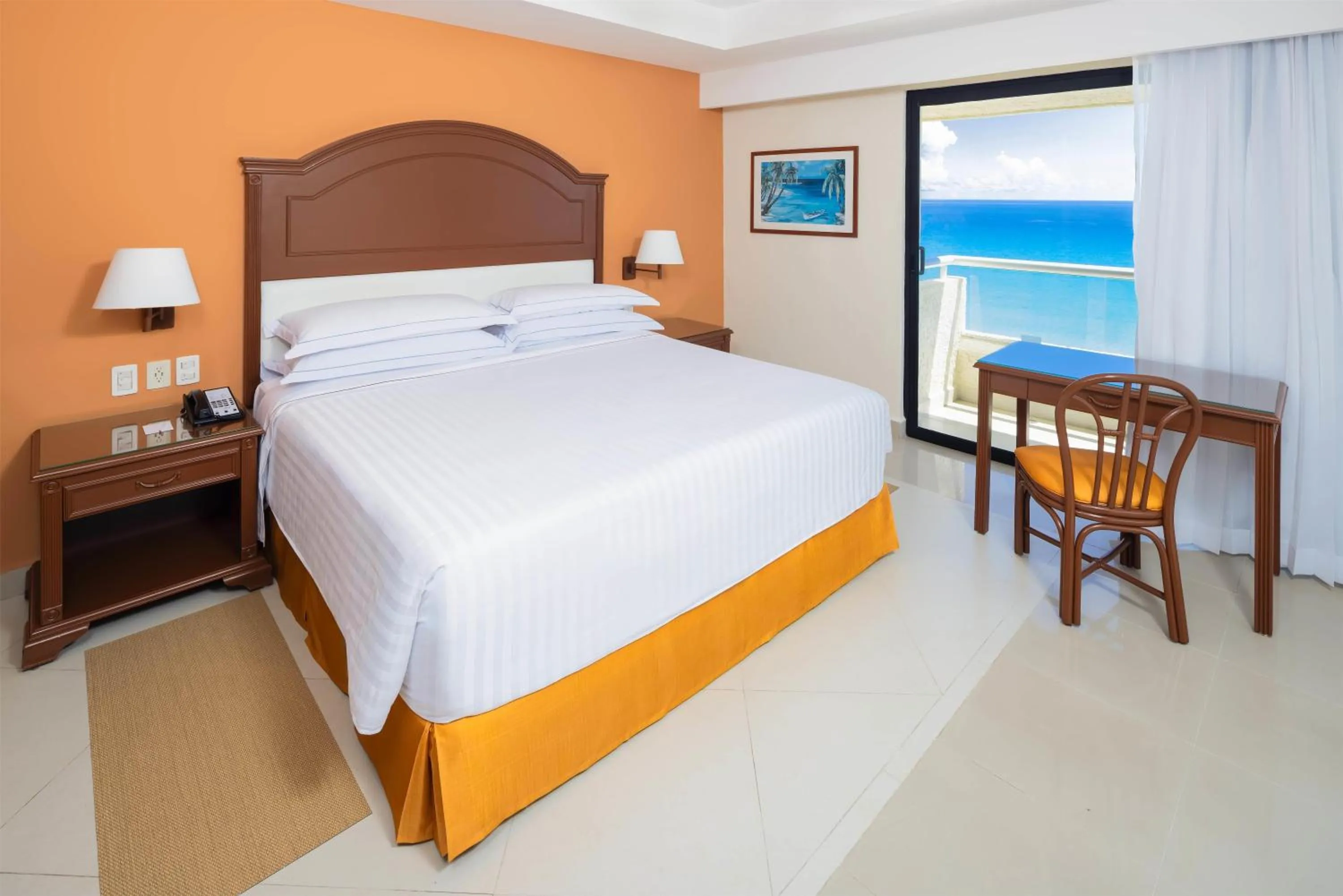 Bedroom, Bed in Occidental Tucancún - All Inclusive