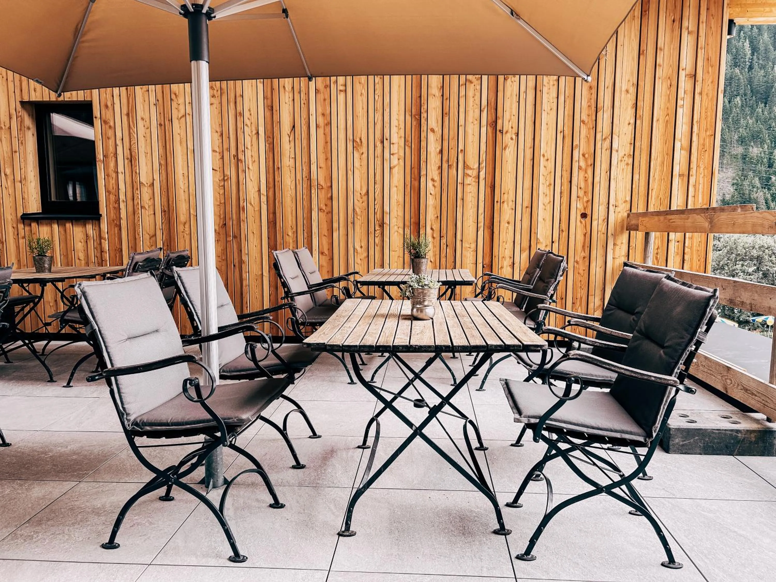 Seating area in Hotel Traube