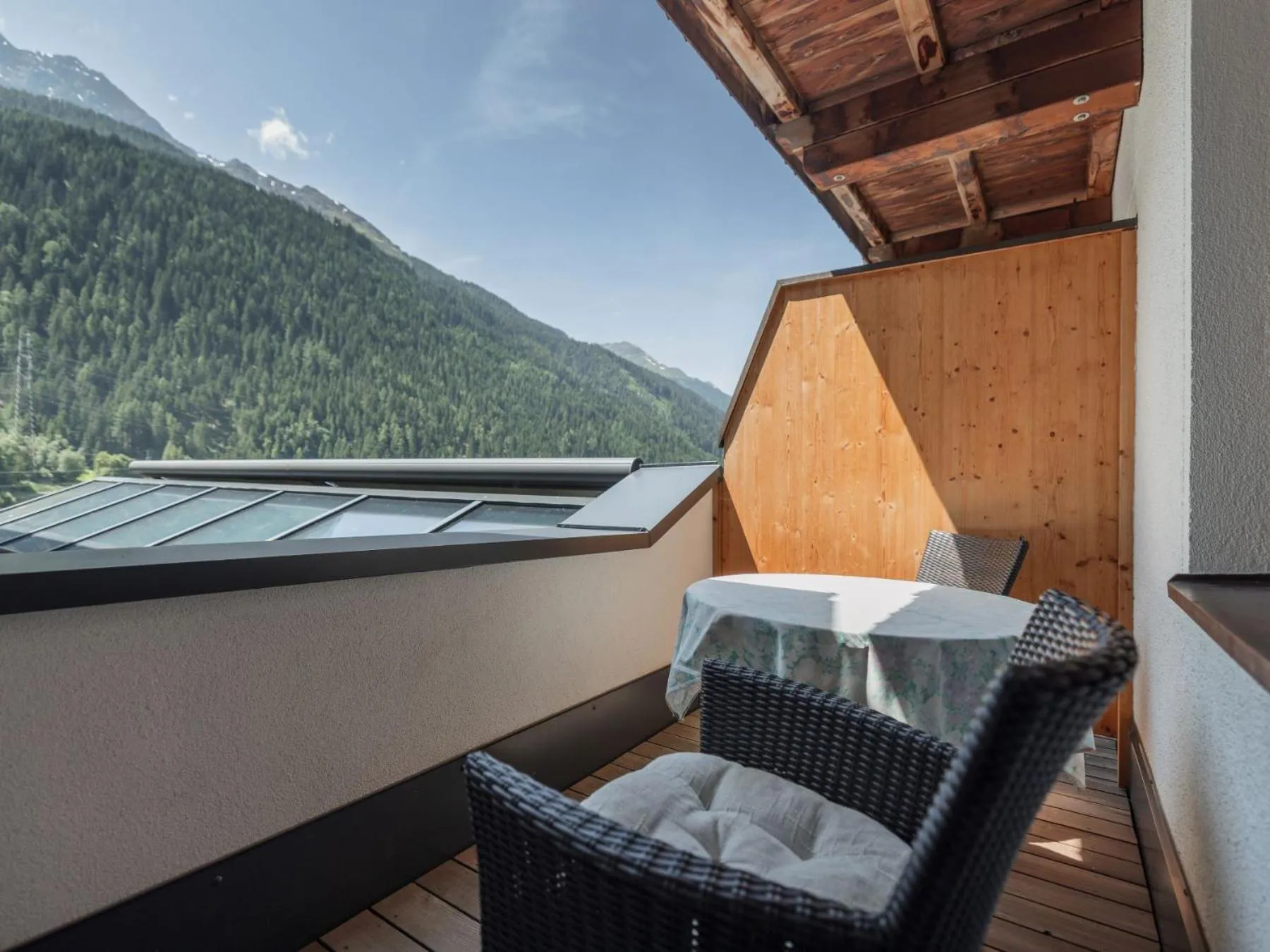 Photo of the whole room in Hotel Traube