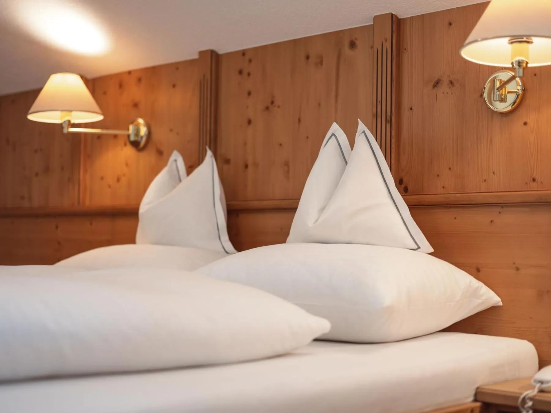 Photo of the whole room, Bed in Hotel Traube