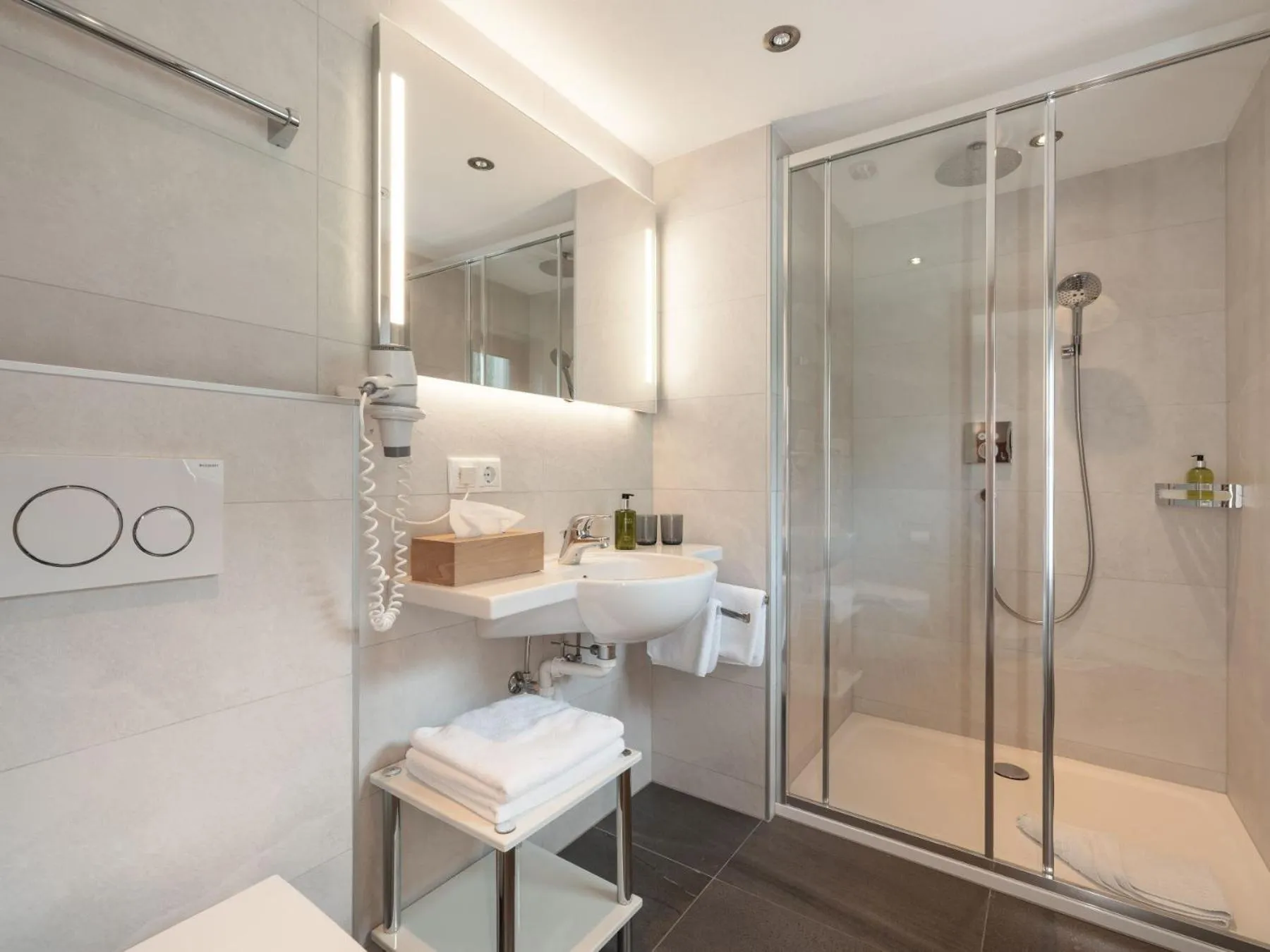 Photo of the whole room in Hotel Traube