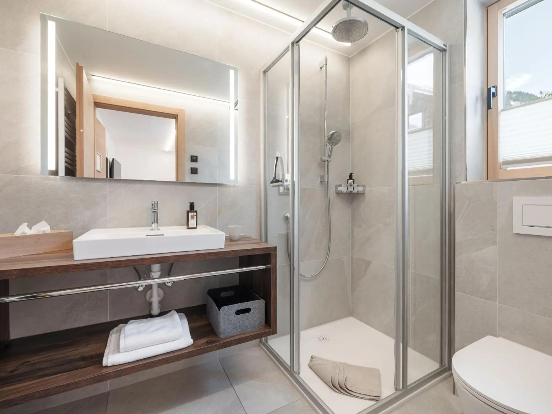 Photo of the whole room in Hotel Traube