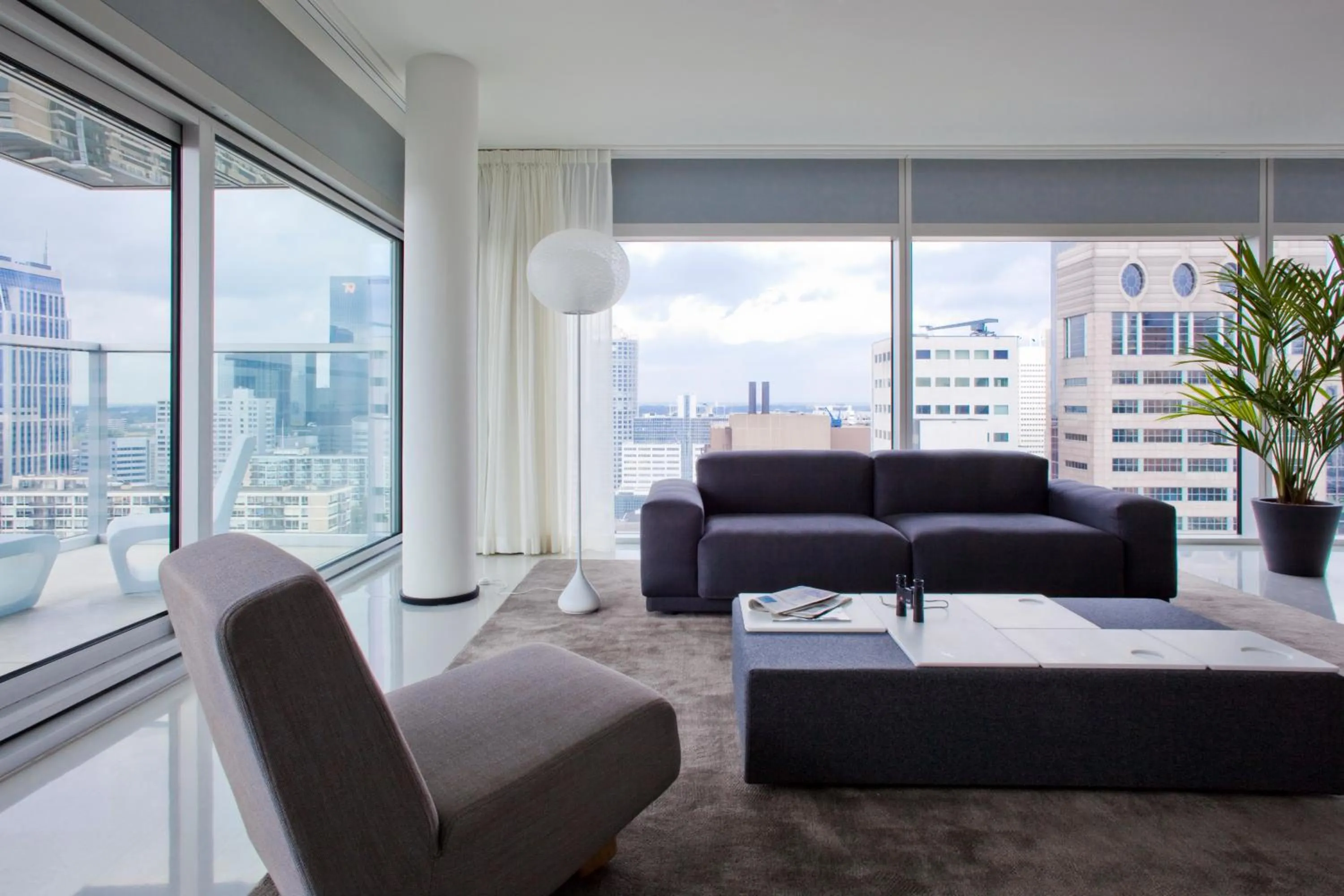 Living room in Urban Residences Rotterdam