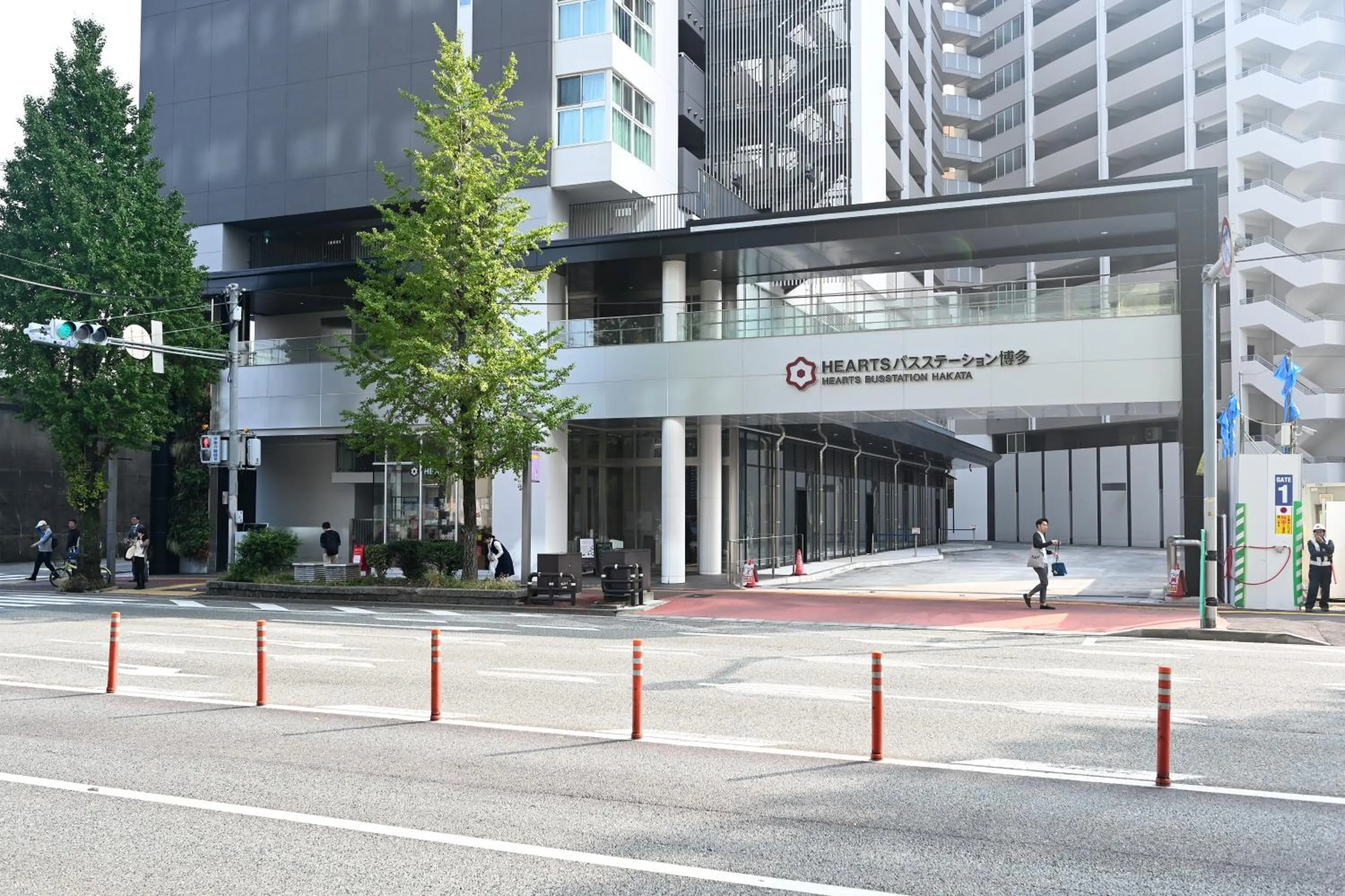 HEARTS Capsule Hotel & Spa HAKATA