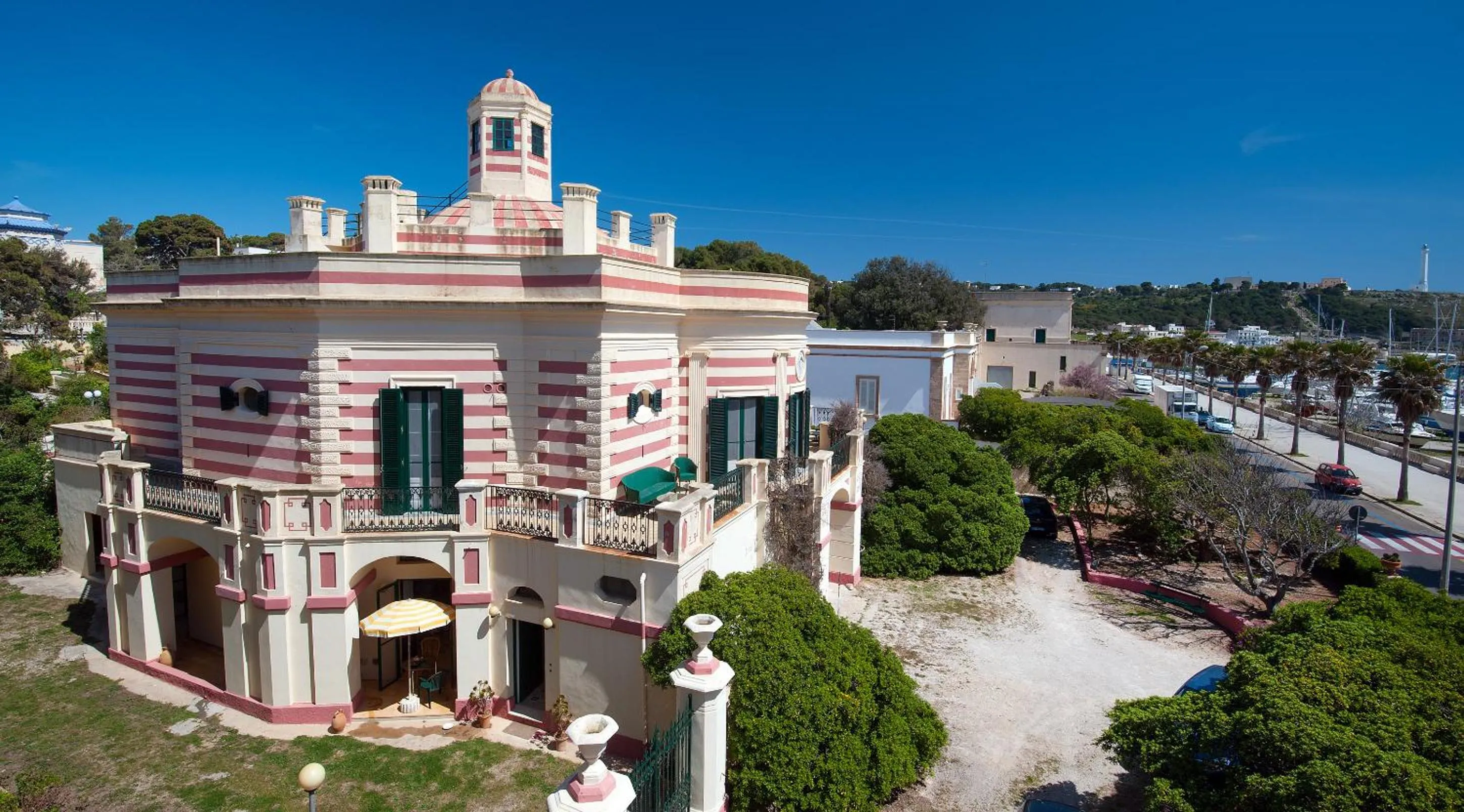 Property building in Villa La Meridiana - Caroli Hotels