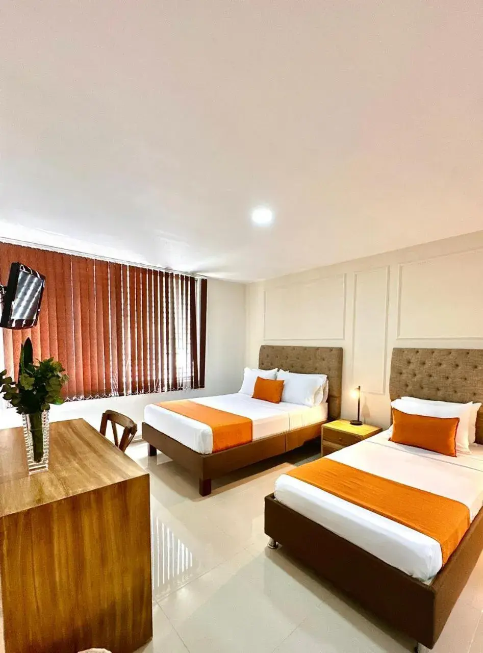 Standard Twin Room in Hotel Cafe Cafe Avenida Standard Twin Room in Hotel Cafe Cafe Avenida