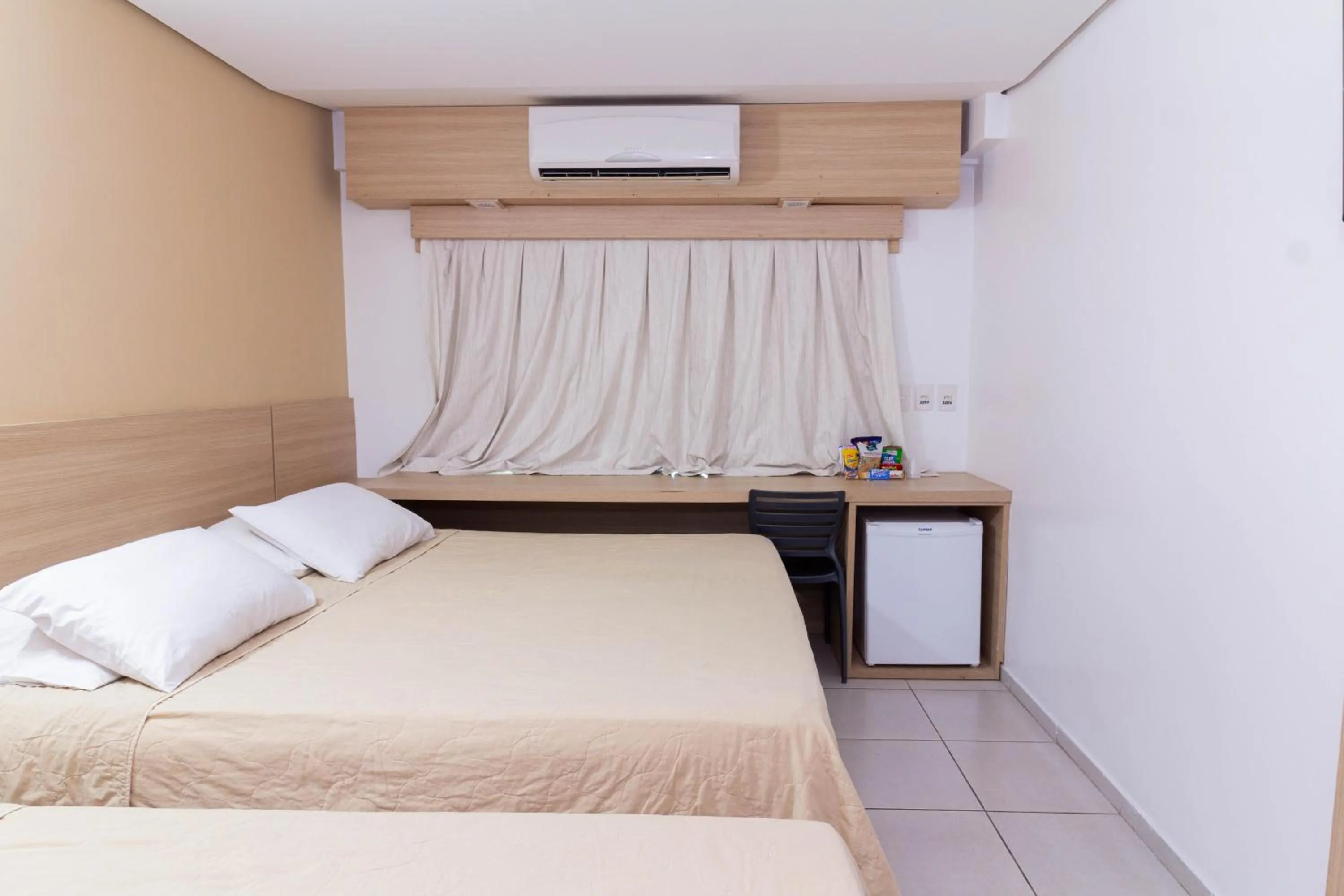 Bedroom, Bed in Arrey Gran Hotel