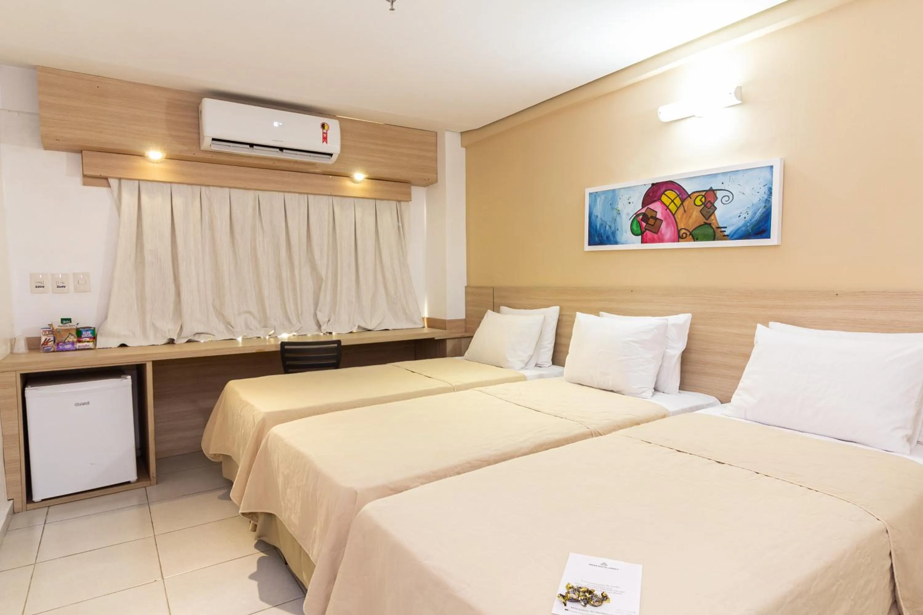 Bedroom, Bed in Arrey Gran Hotel