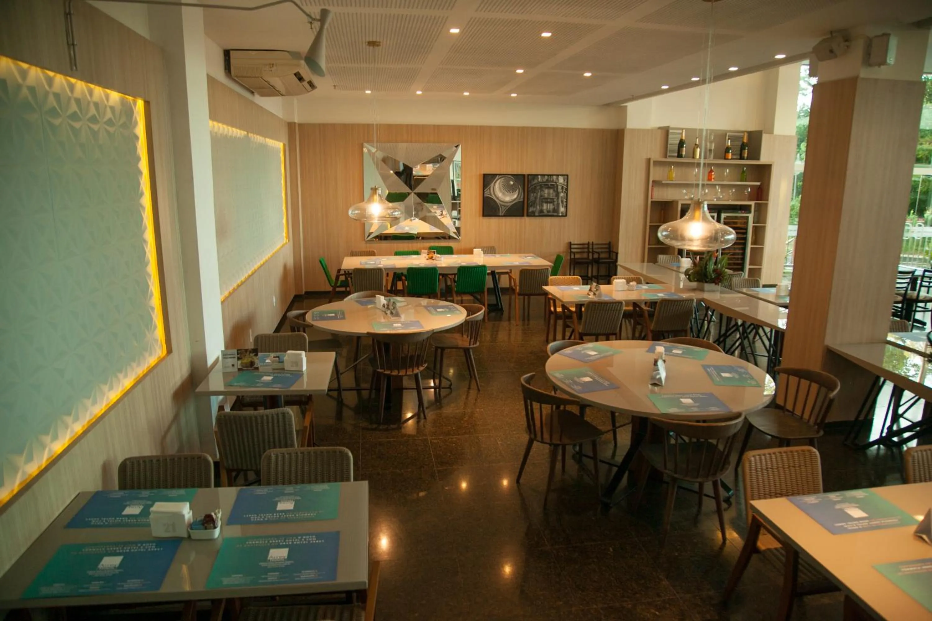 Restaurant/places to eat in Arrey Gran Hotel