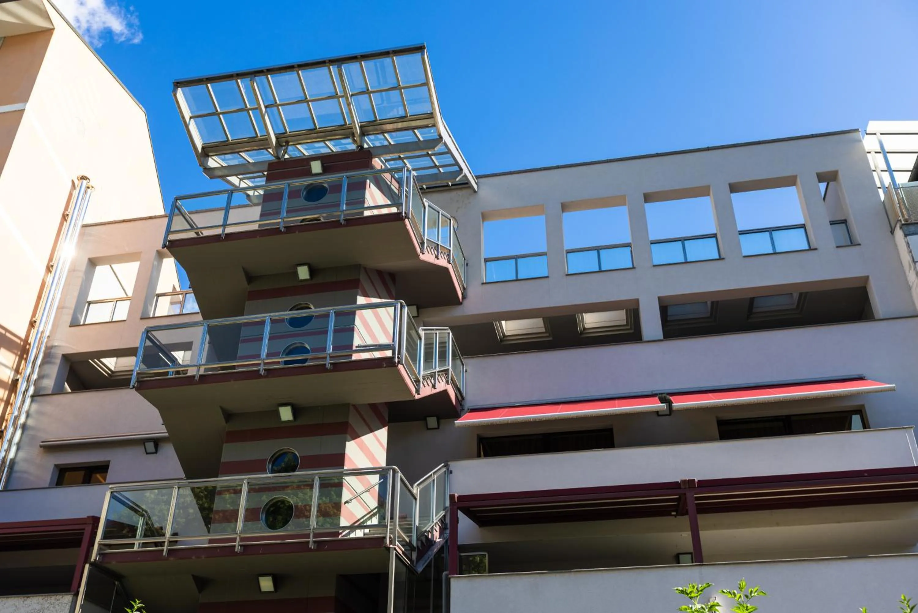 Property building in Piazzi House