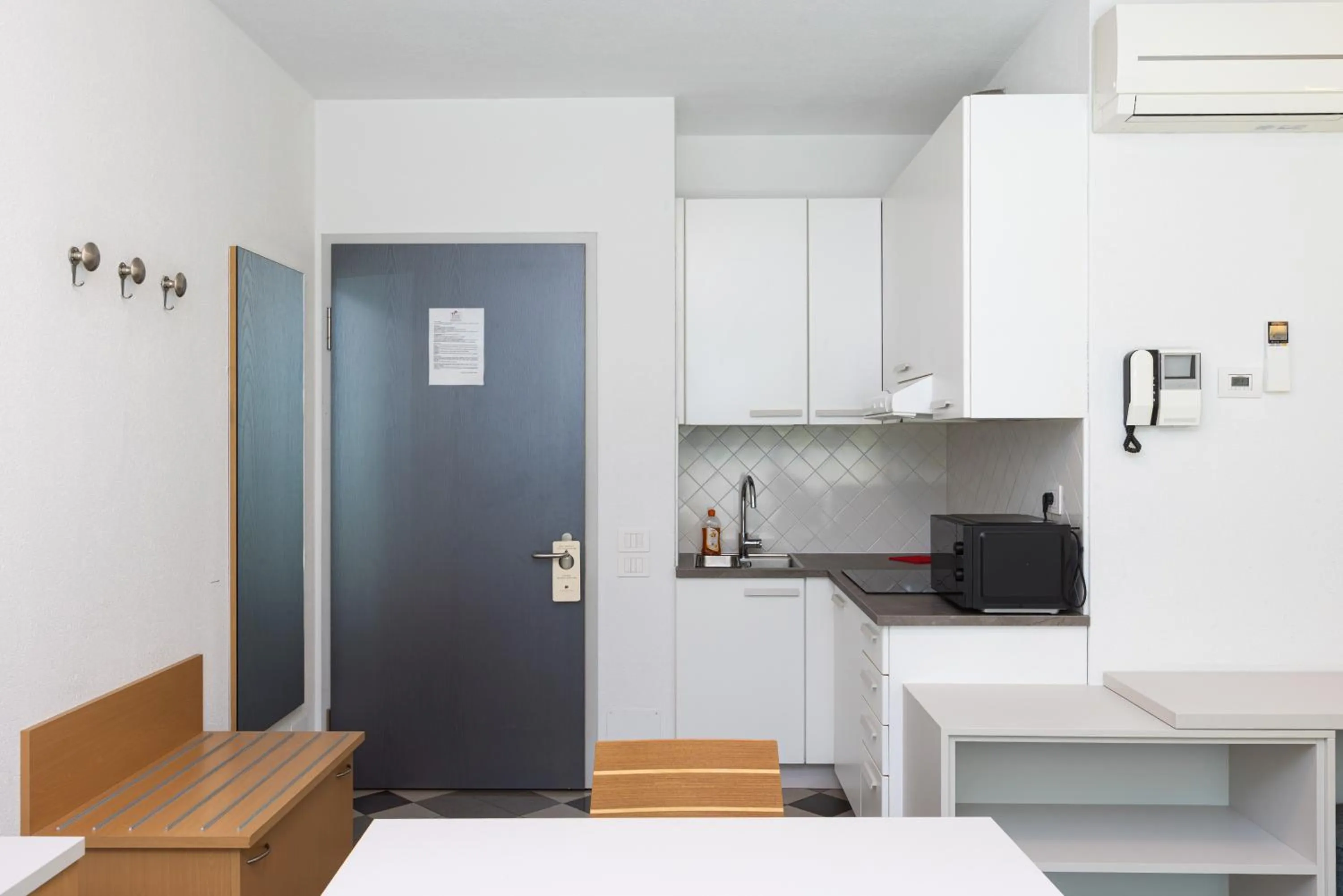 Kitchen or kitchenette in Piazzi House