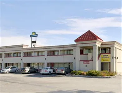 Property building in Days Inn by Wyndham Mt. Sterling