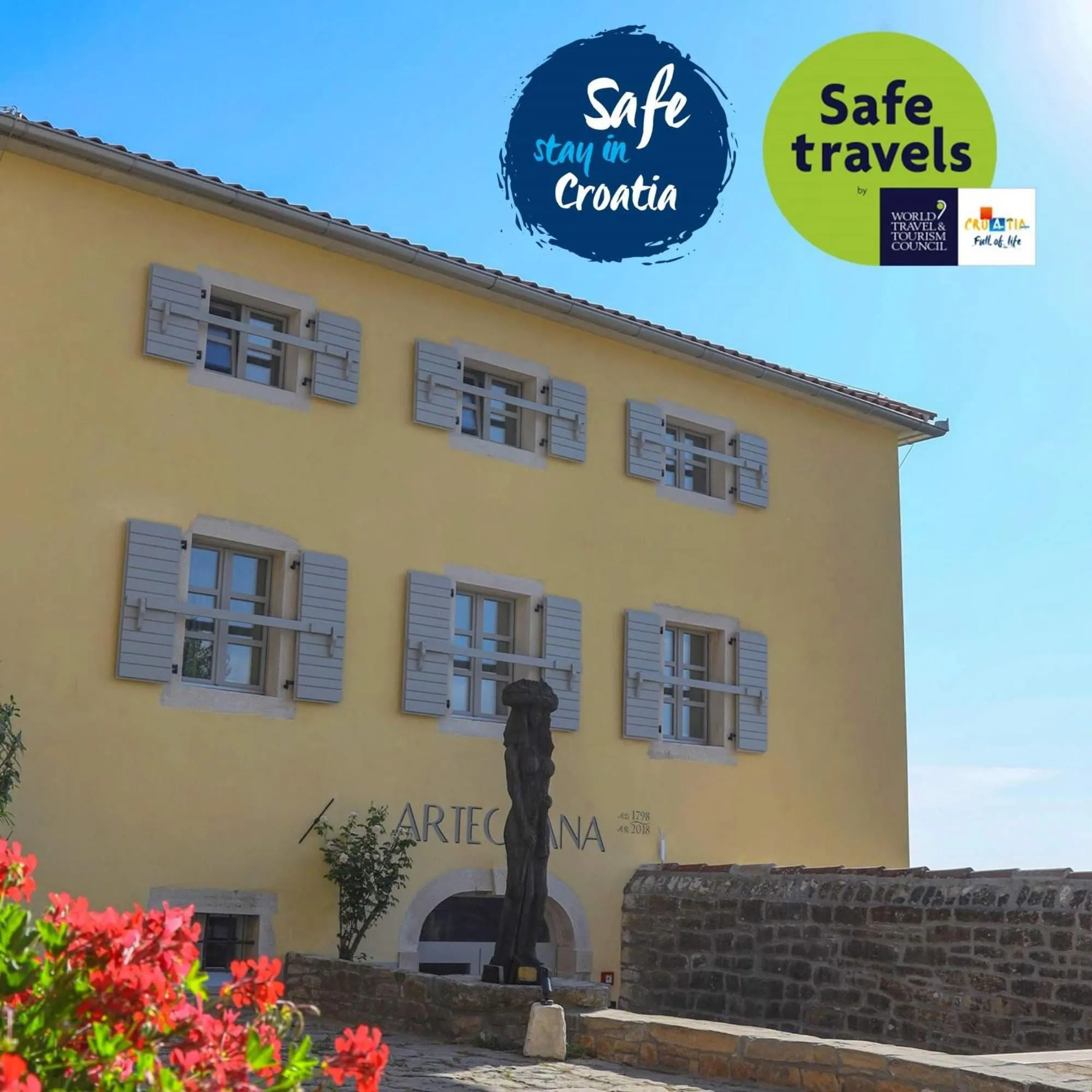 Property building in B&B Artegnana 1798