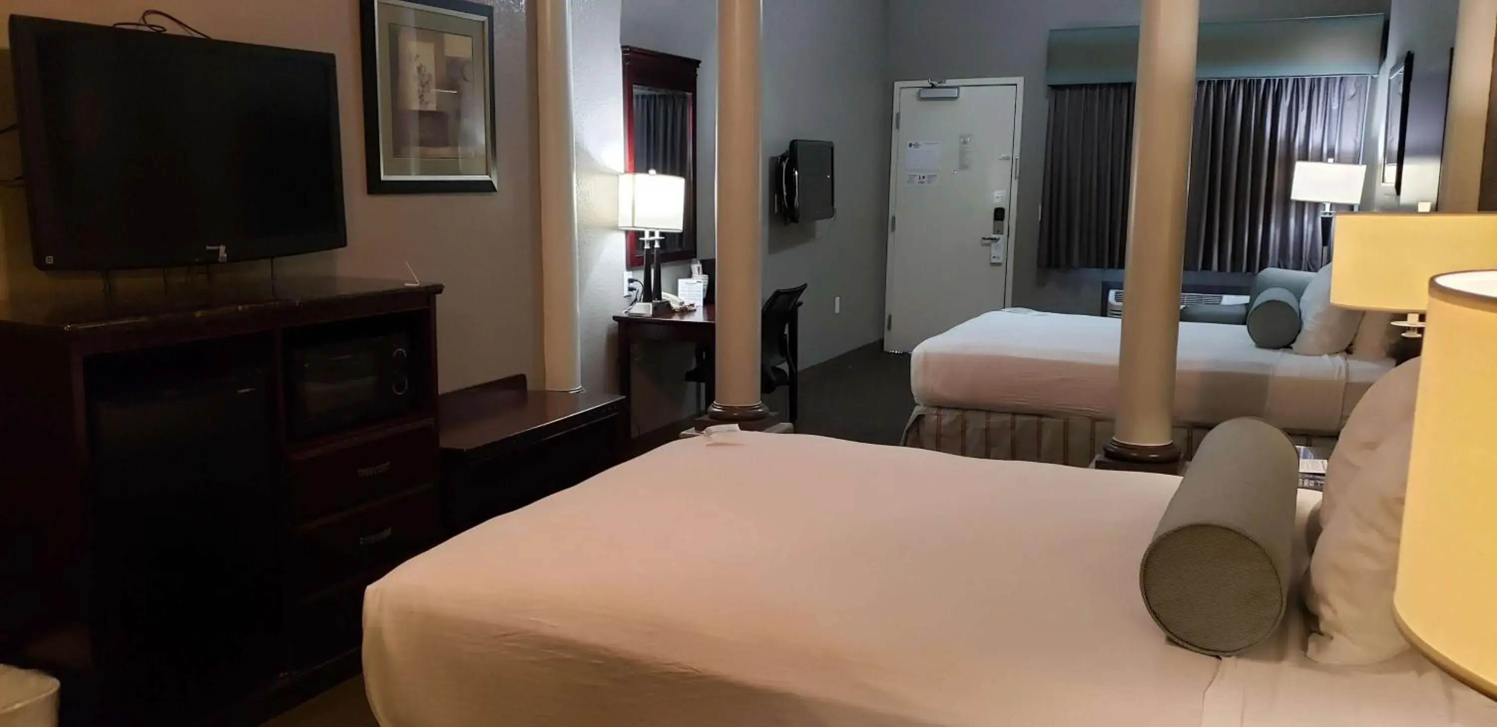 Queen Suite with Two Queen Beds and Roll-In Shower - Disability Access in Best Western Plus Main Street Inn Queen Suite with Two Queen Beds and Roll-In Shower - Disability Access in Best Western Plus Main Street Inn