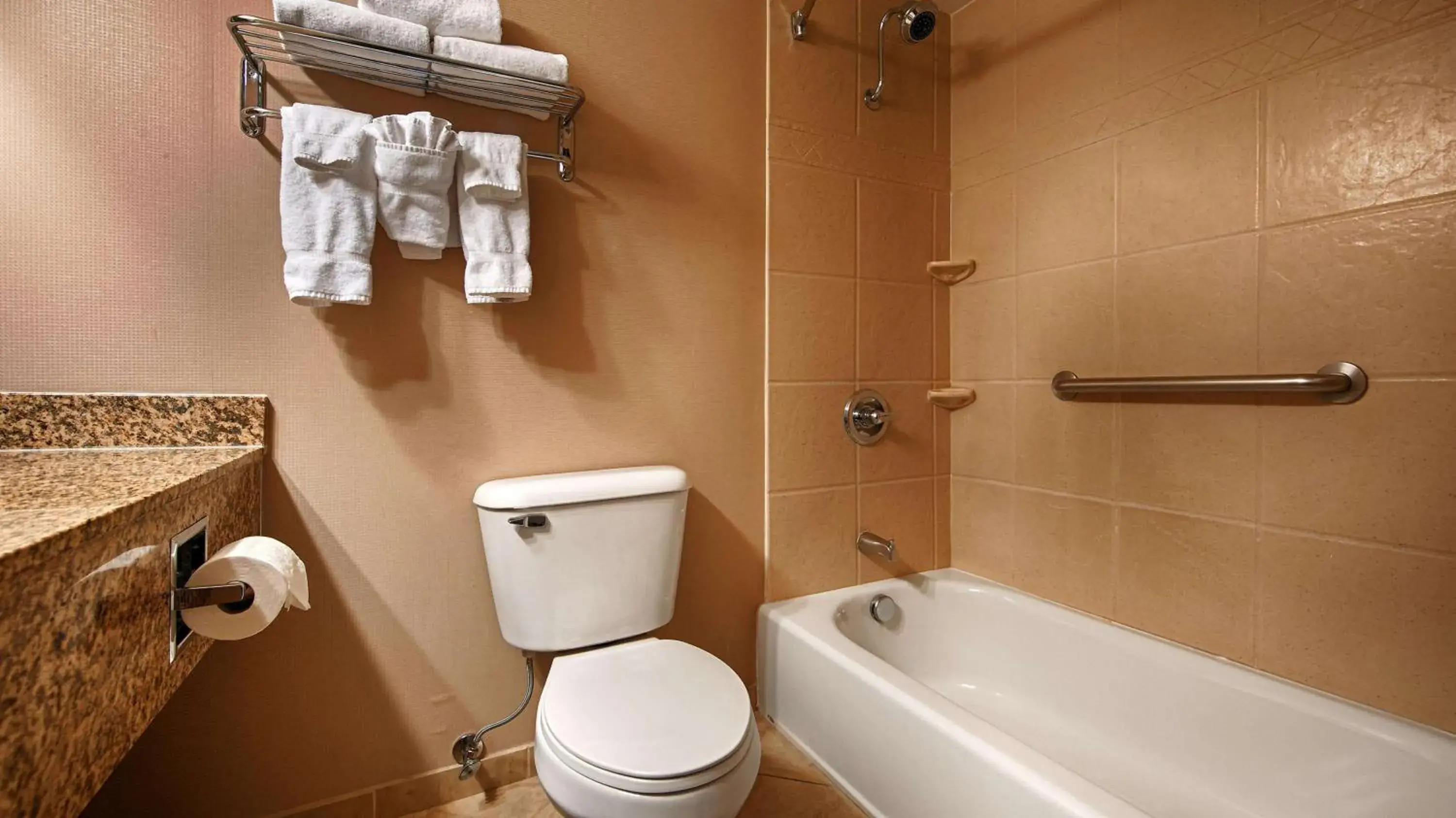 King Room - Non-Smoking in Best Western Plus Main Street Inn King Room - Non-Smoking in Best Western Plus Main Street Inn