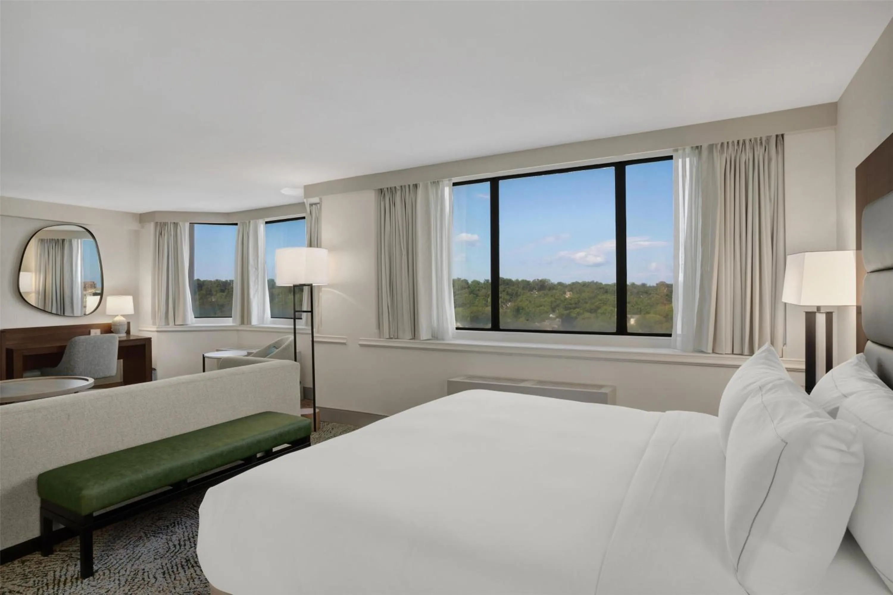 Bed in Hilton Arlington National Landing