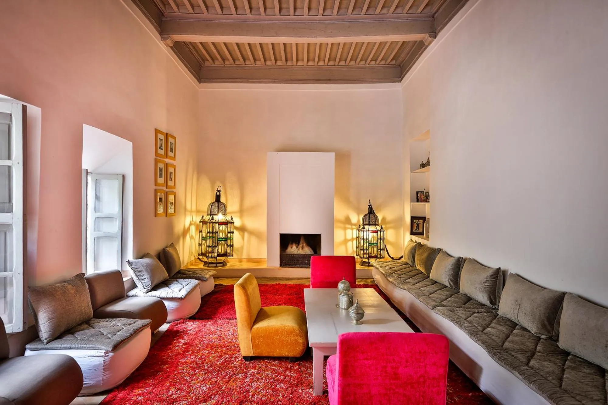 Communal lounge/ TV room in Hotel & Spa Riad Al Jazira