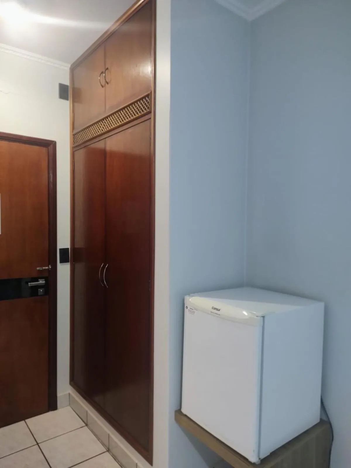 wardrobe in Rio Claro Plaza Hotel
