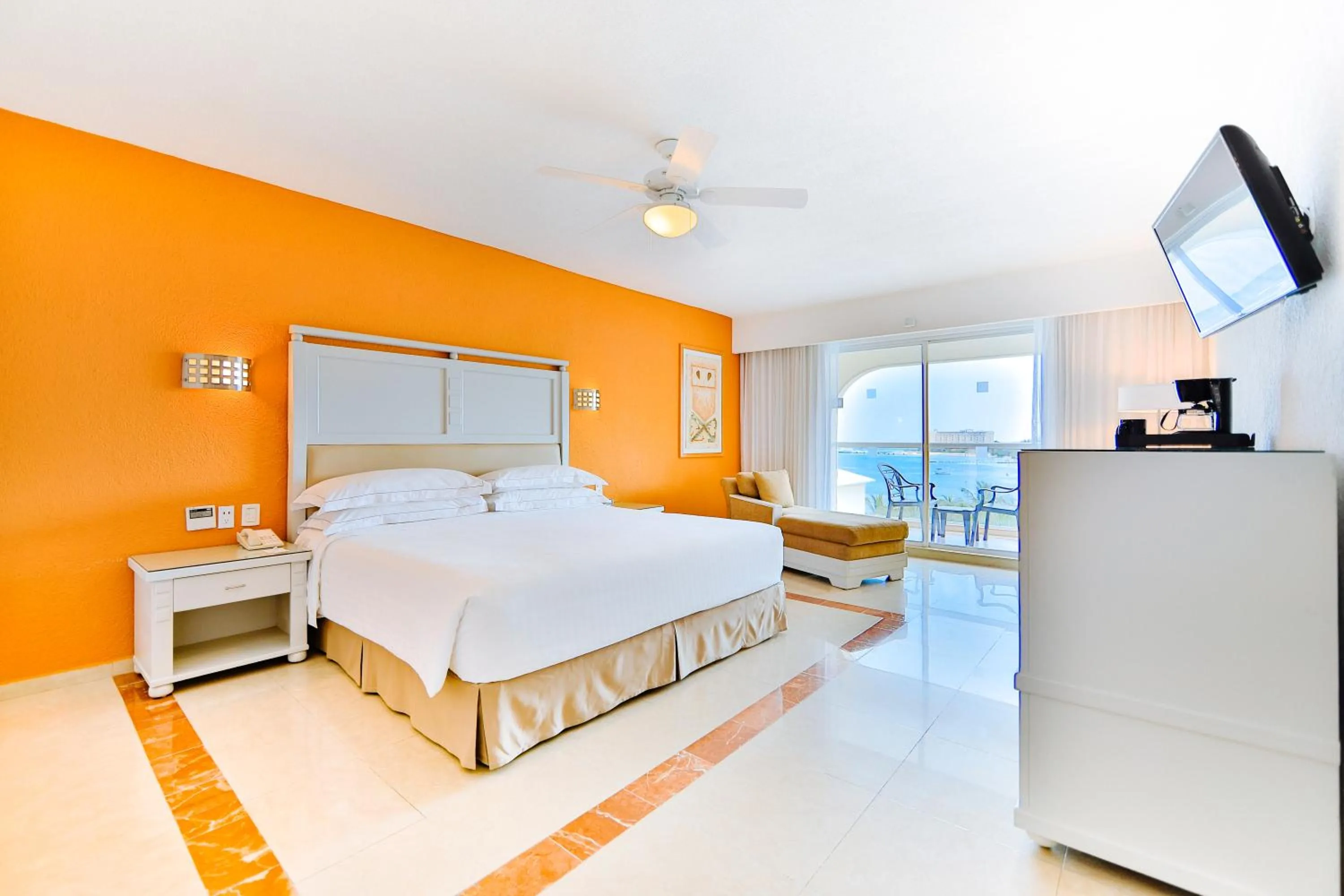 Double Ocean Front/Double Ocean sea view in Occidental Costa Cancún - All Inclusive