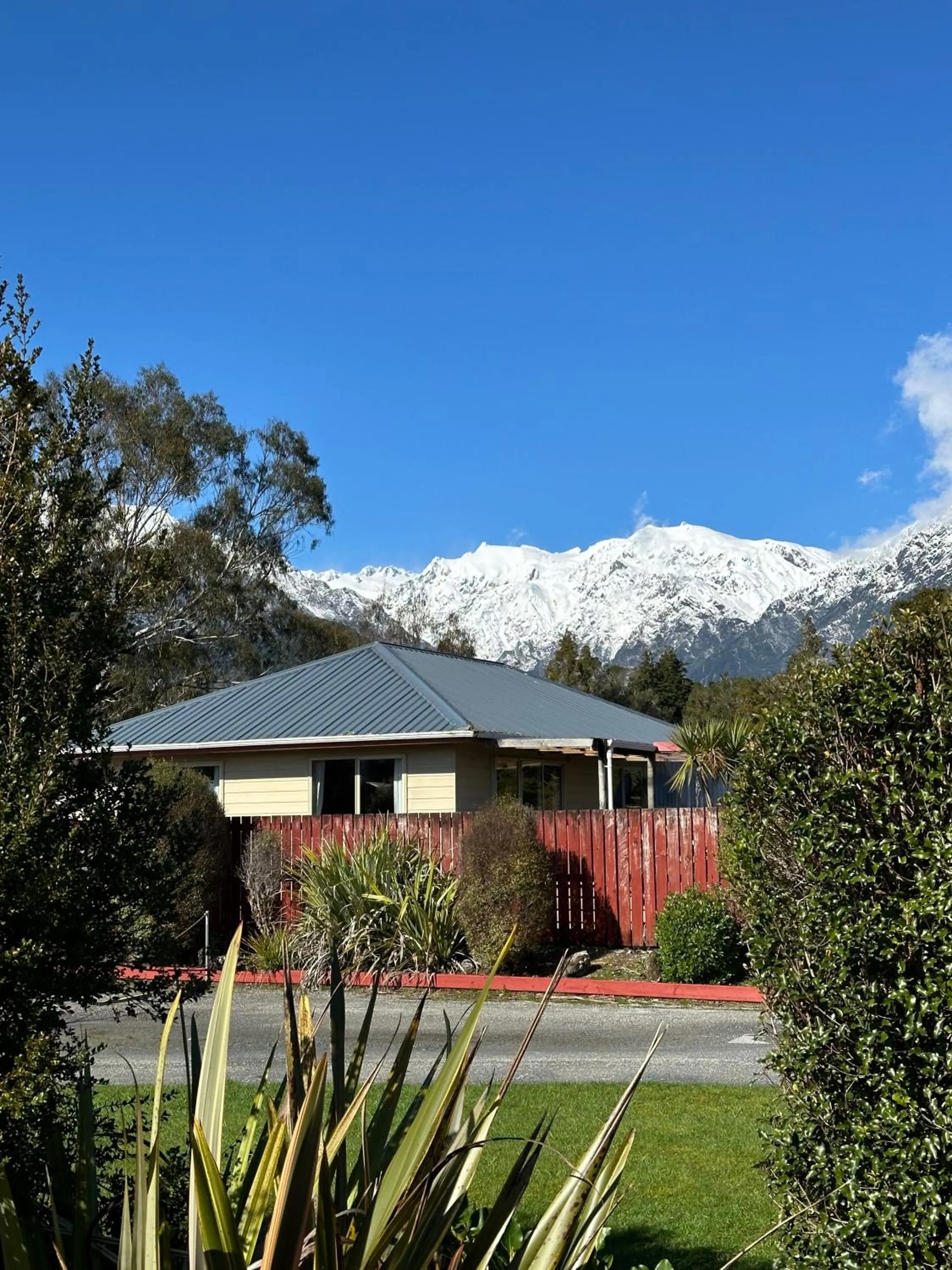 Property building in Franz Josef TOP 10 Holiday Park
