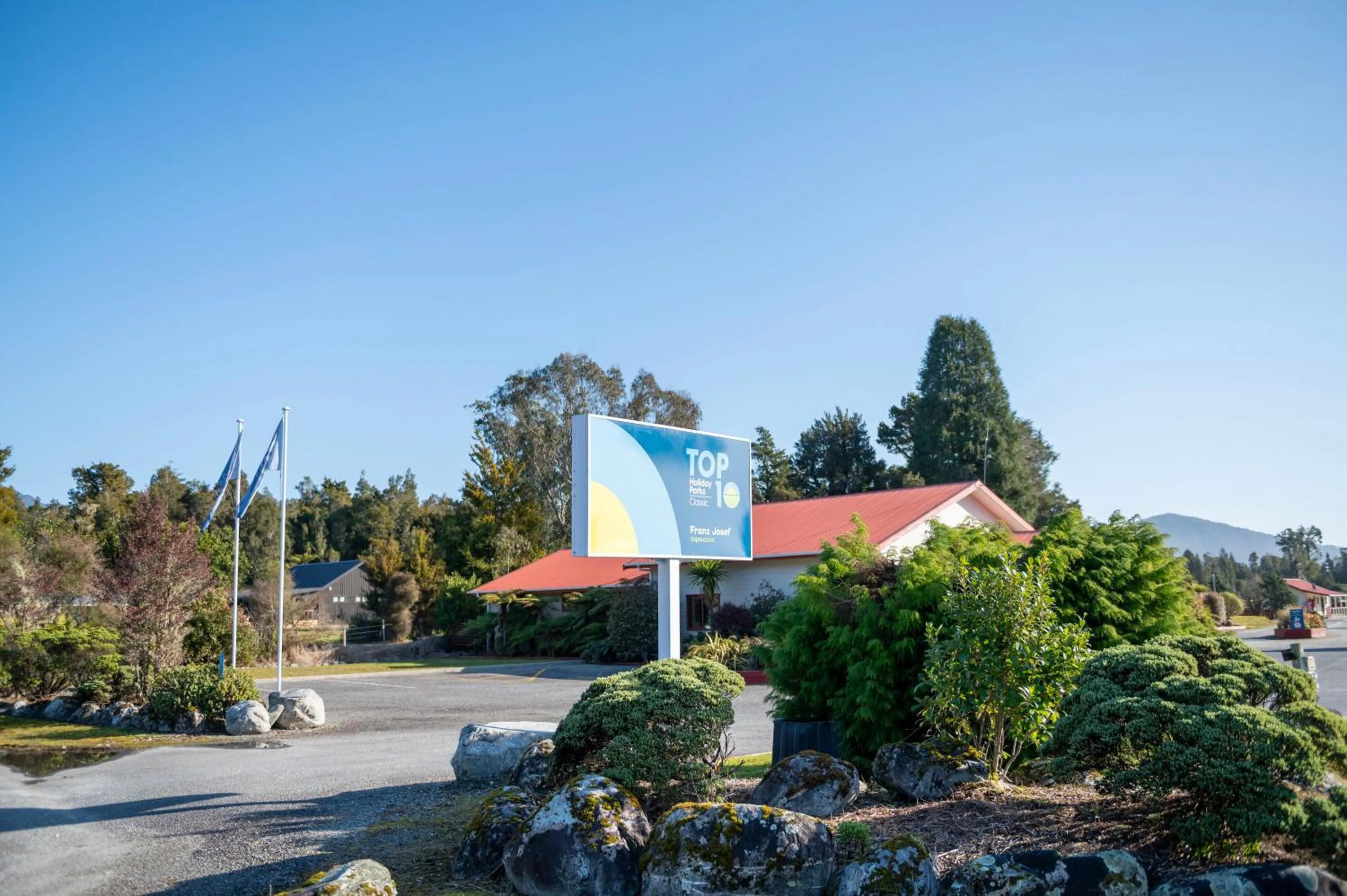 Property building in Franz Josef TOP 10 Holiday Park