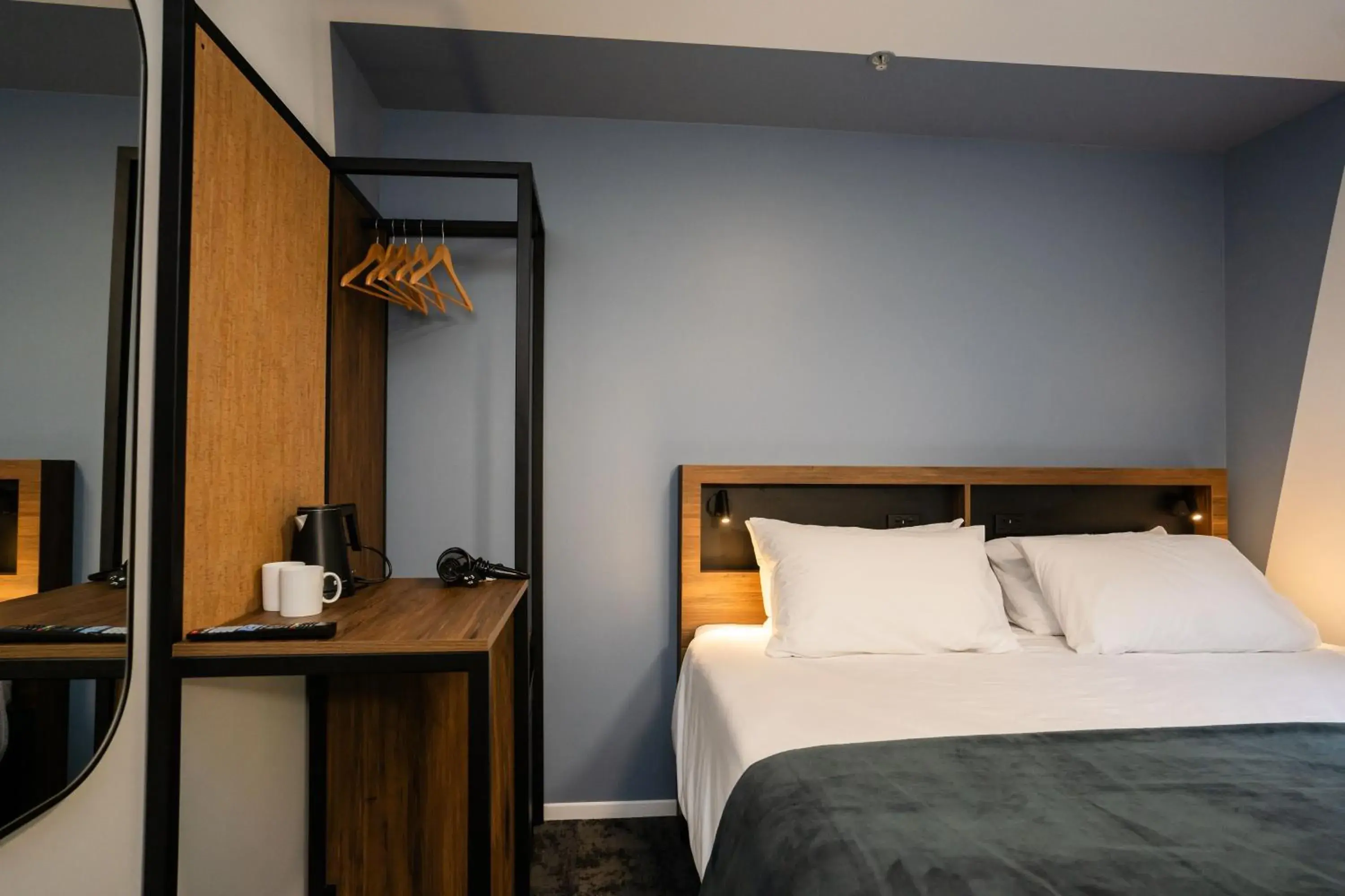 King room Ensuite in Haka House Franz Josef King room Ensuite in Haka House Franz Josef