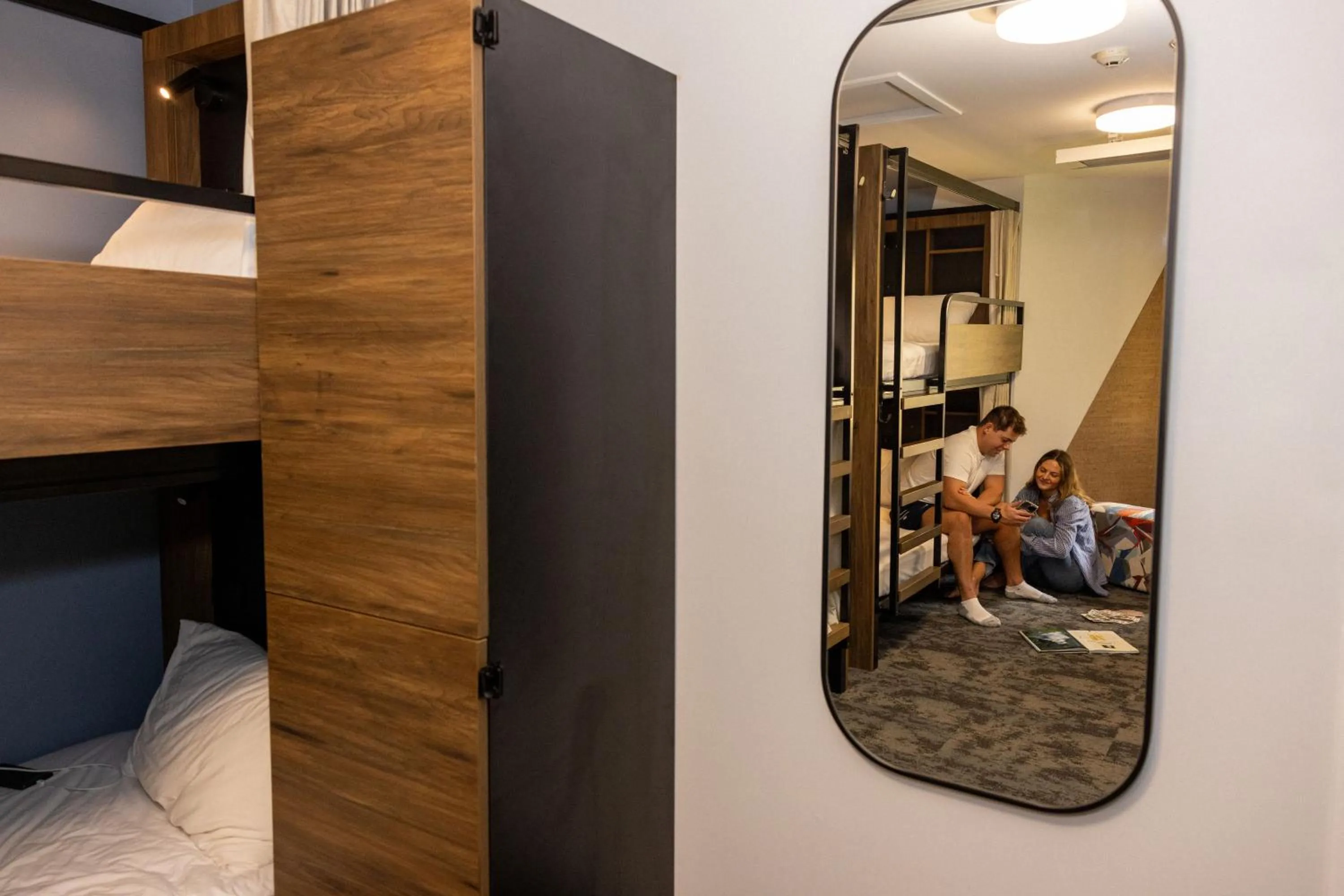 Guests in Haka House Franz Josef