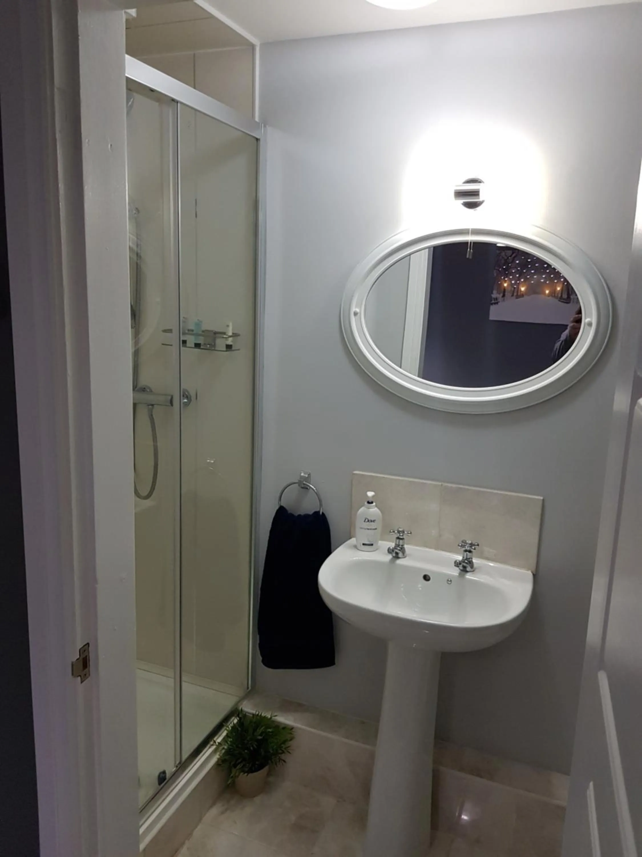 Bathroom in Chatterley House