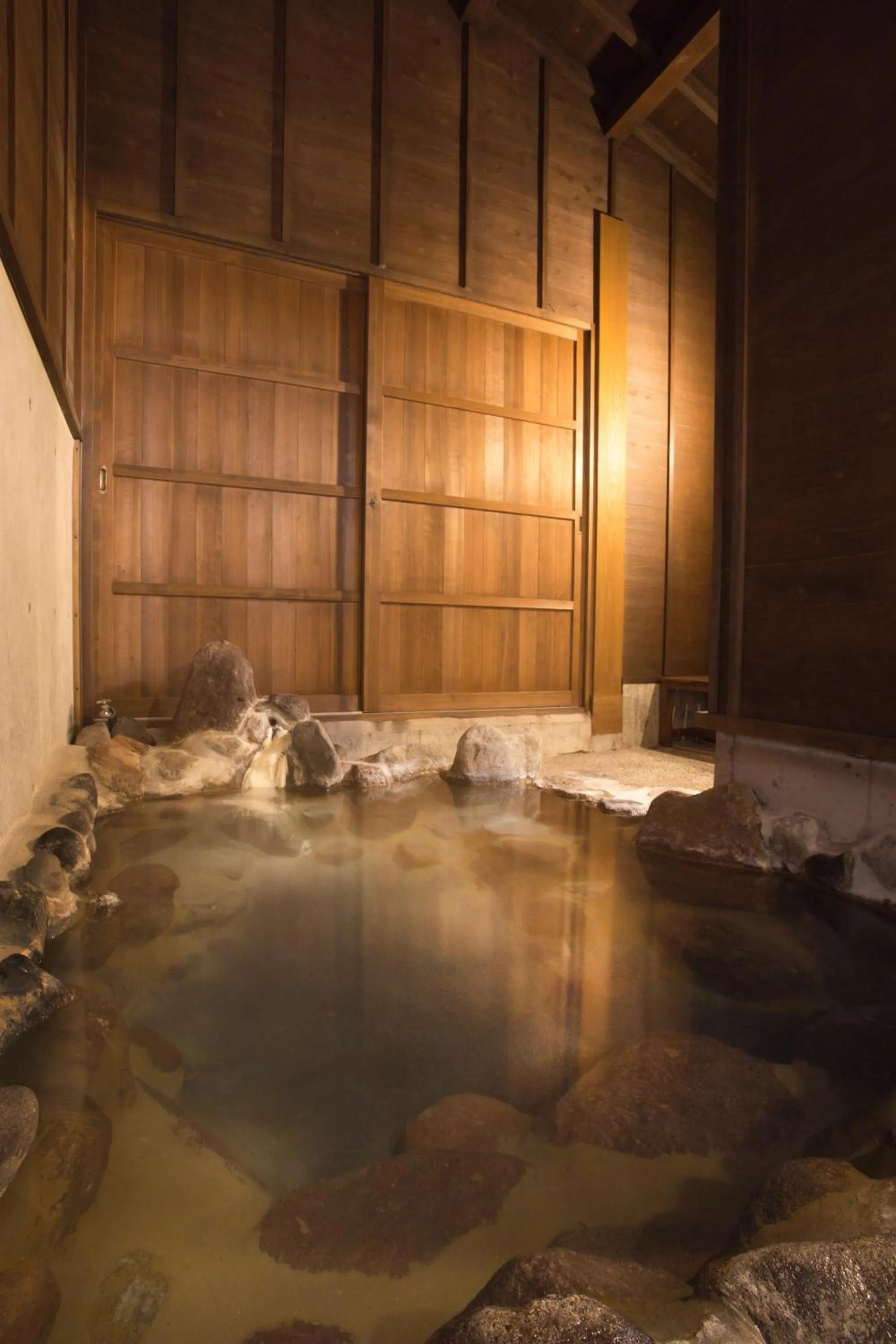 Hot Spring Bath in Kurokawa Onsen Ryokan Ichinoi
