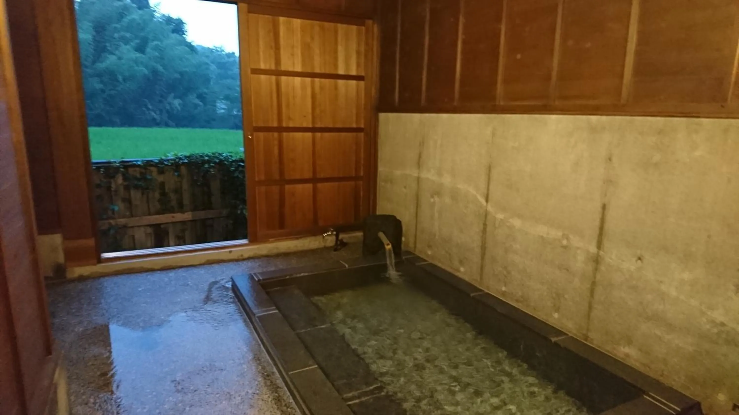 Hot Spring Bath in Kurokawa Onsen Ryokan Ichinoi