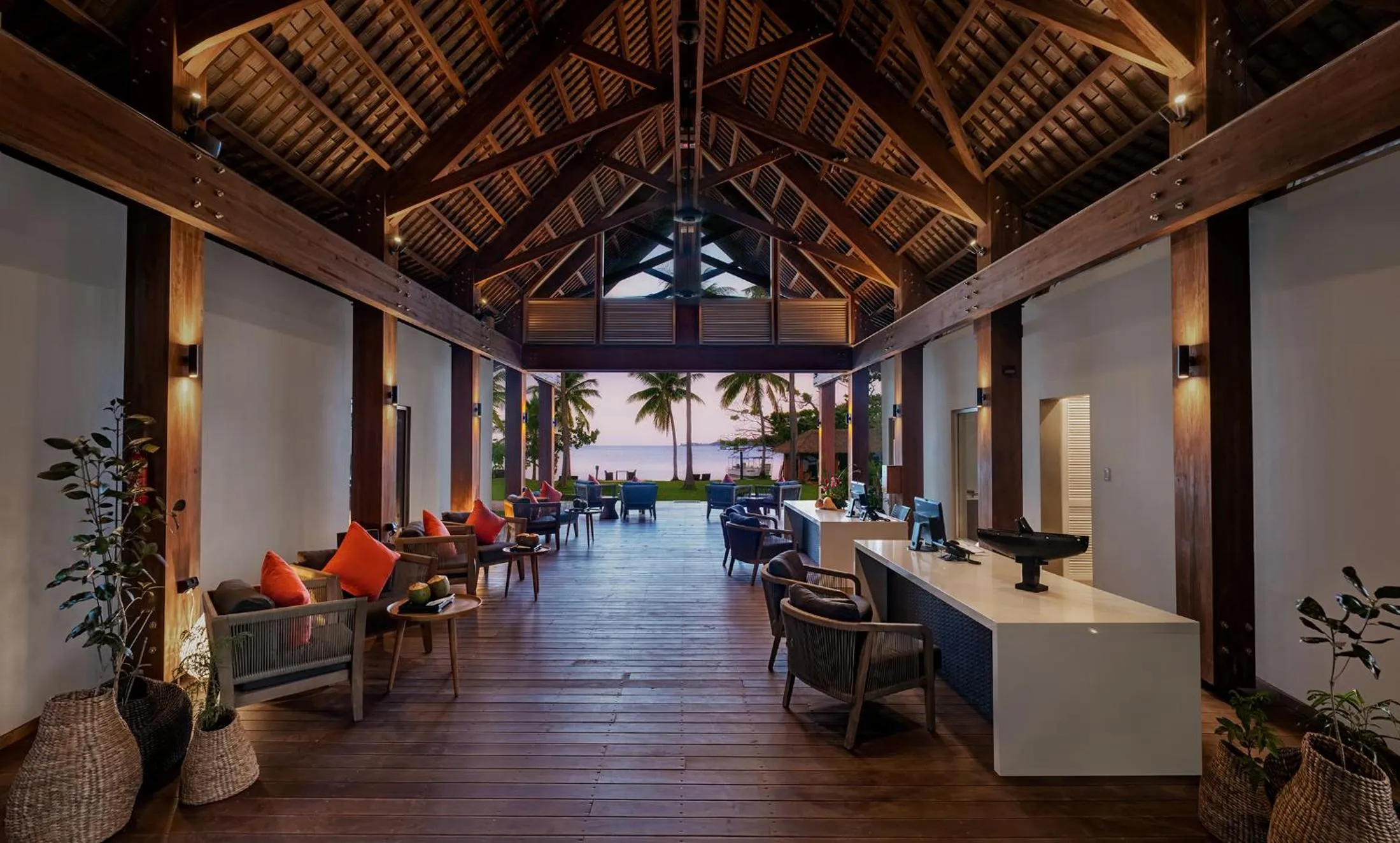 Lobby or reception in Lomani Island Resort & Spa